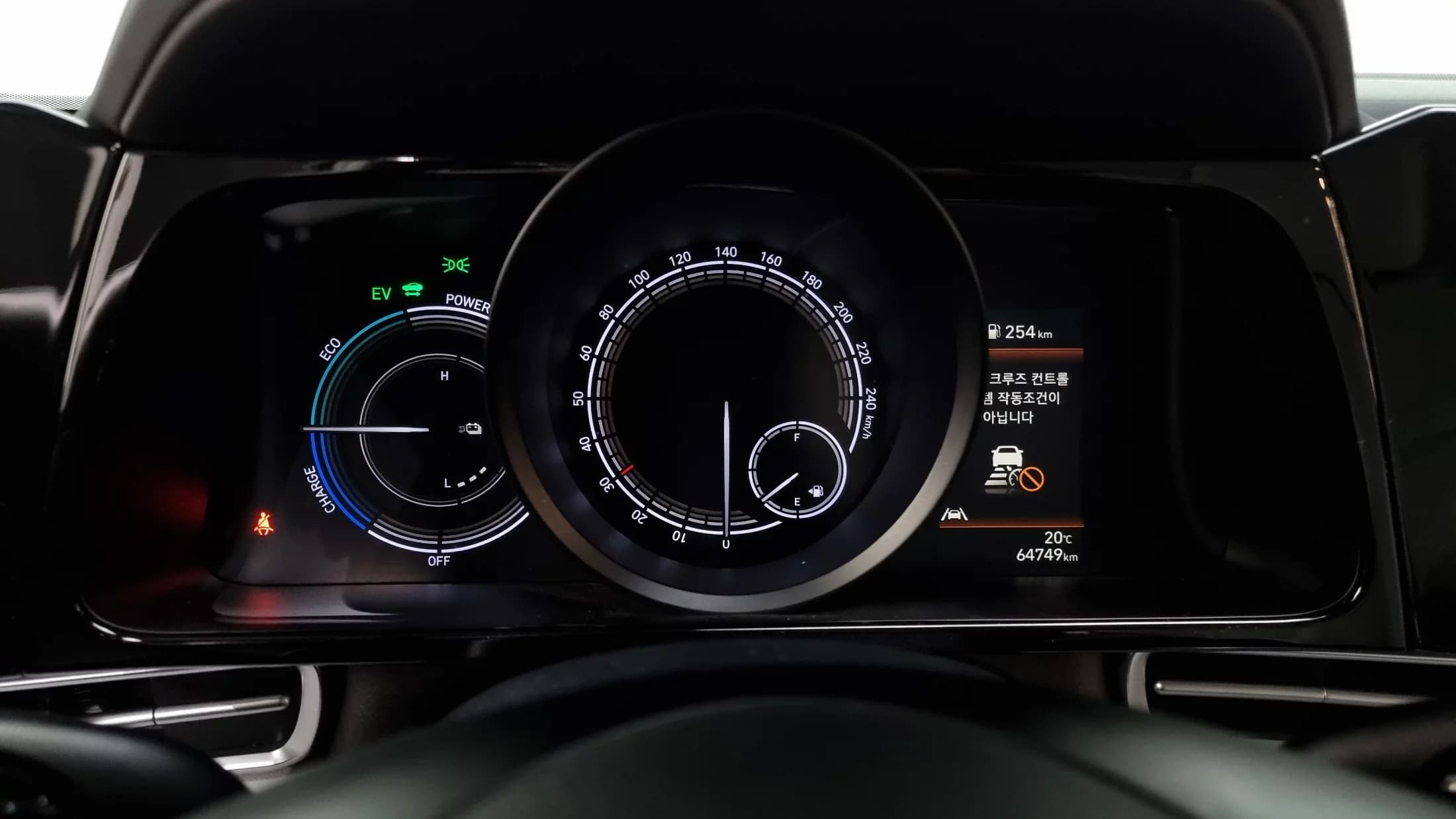 Hyundai AVANTE (Хендай Элантра) Modern, гибрид, 2023 г. 64830 км. — фото 8