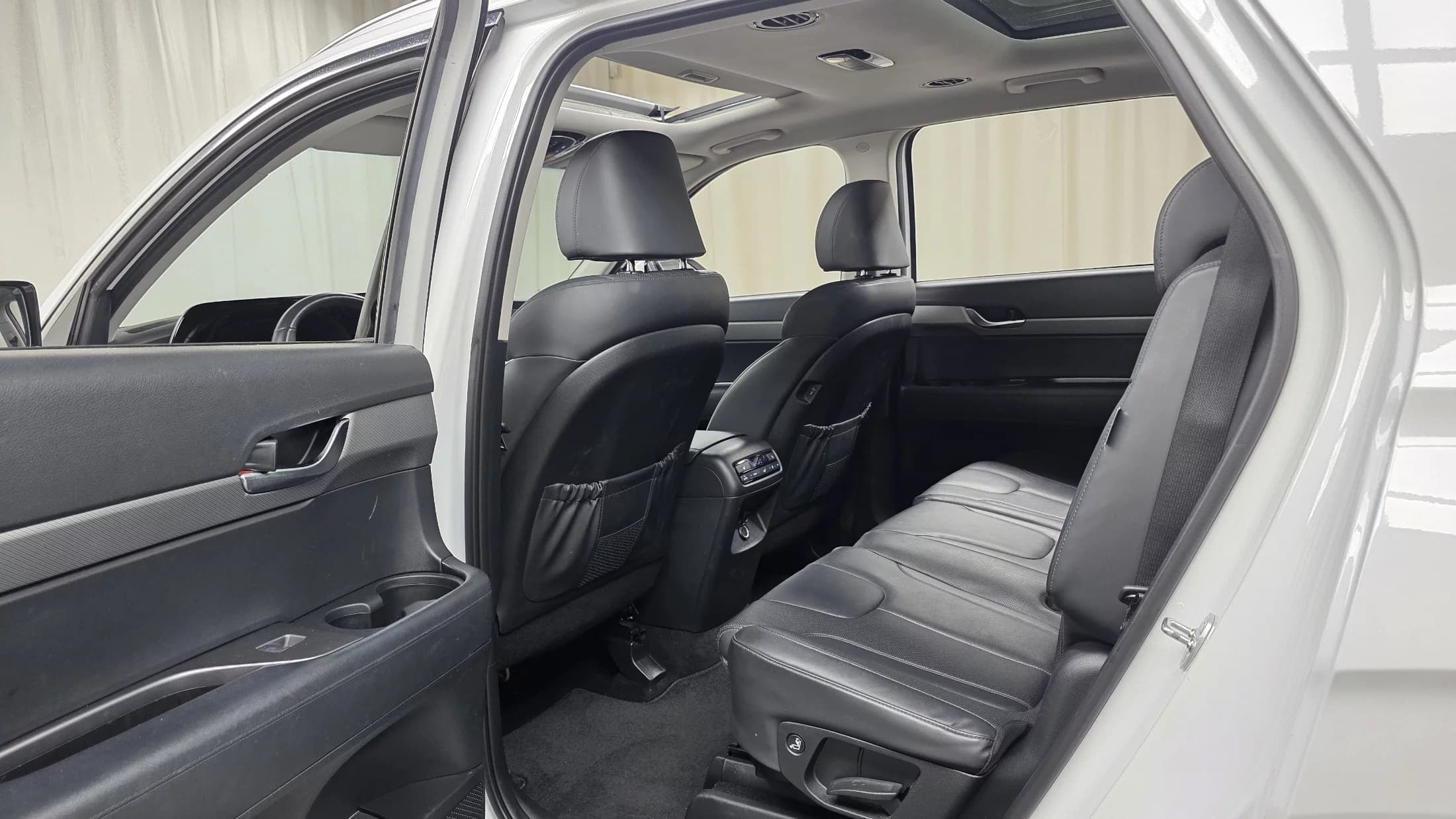 Hyundai Palisade Diesel 2.2 4WD Exclusive, 2023 г. 53049 км. — фото 17