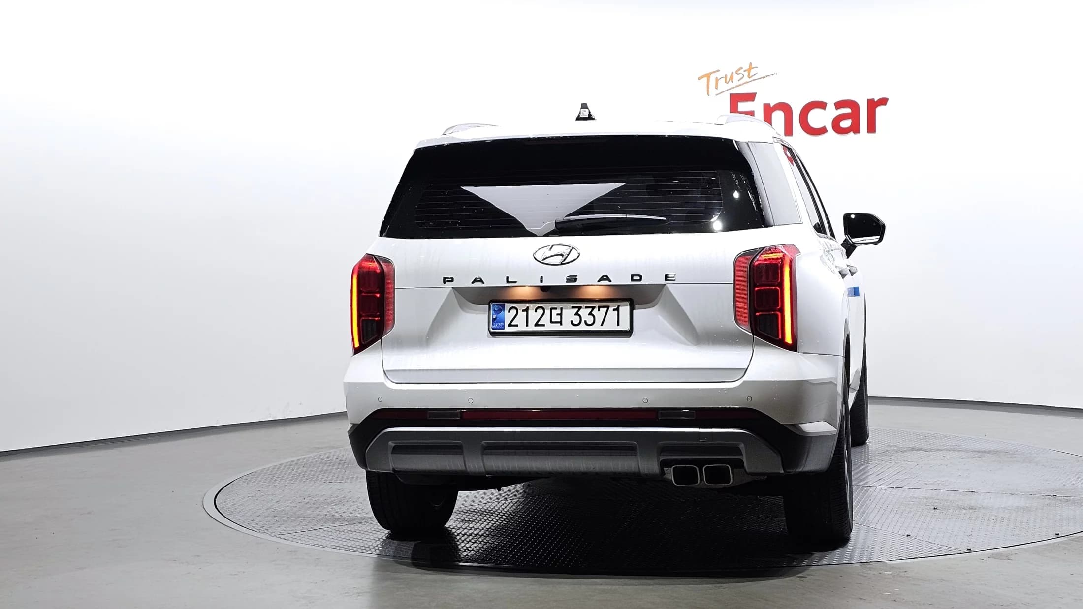 Hyundai Palisade Diesel 2.2 2WD Le Blanc, 2023 г. 45525 км. — фото 4