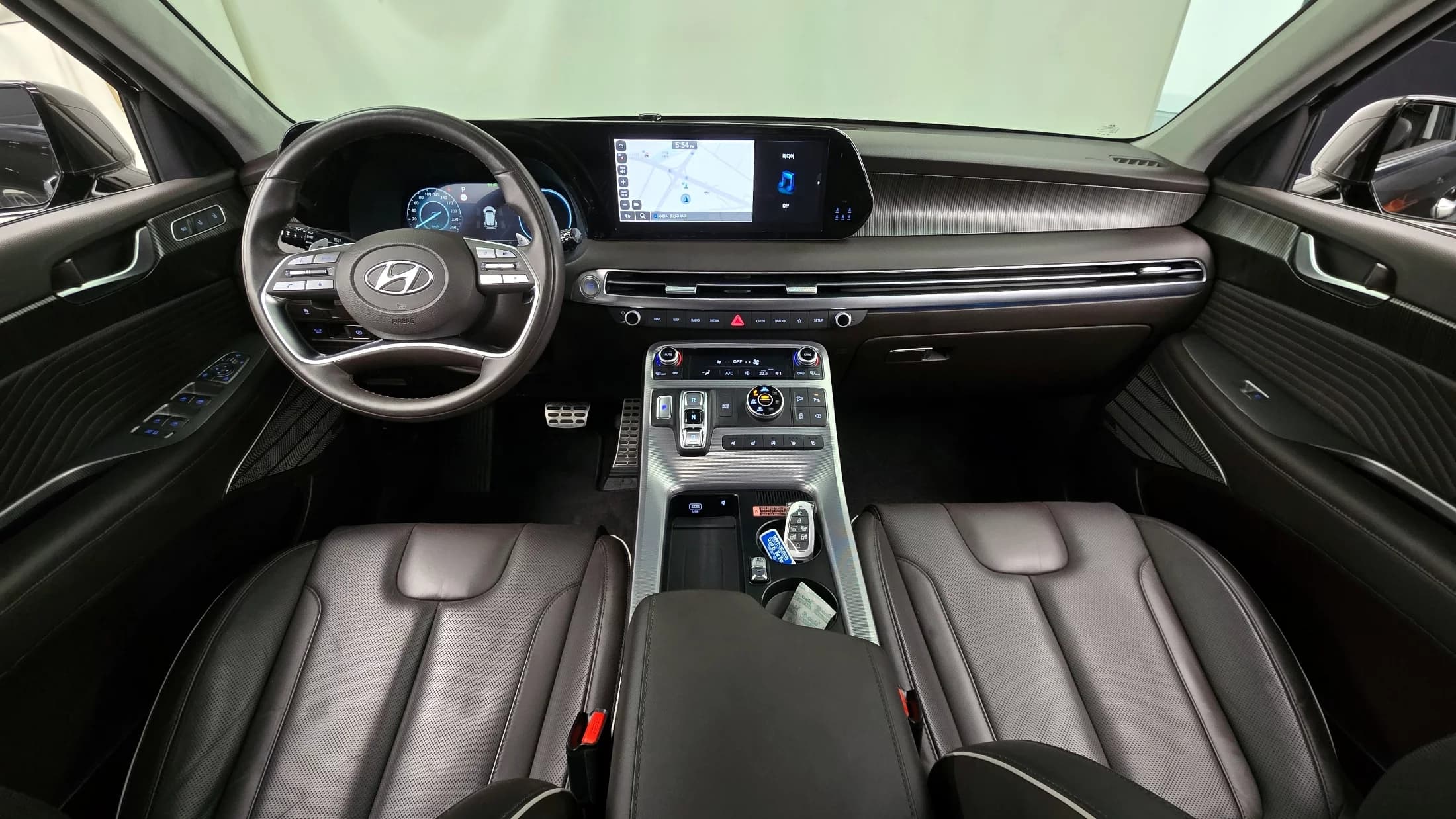 Hyundai Palisade Gasoline 3.8 4WD Calligraphy, 2022 г. 57677 км. — фото 13