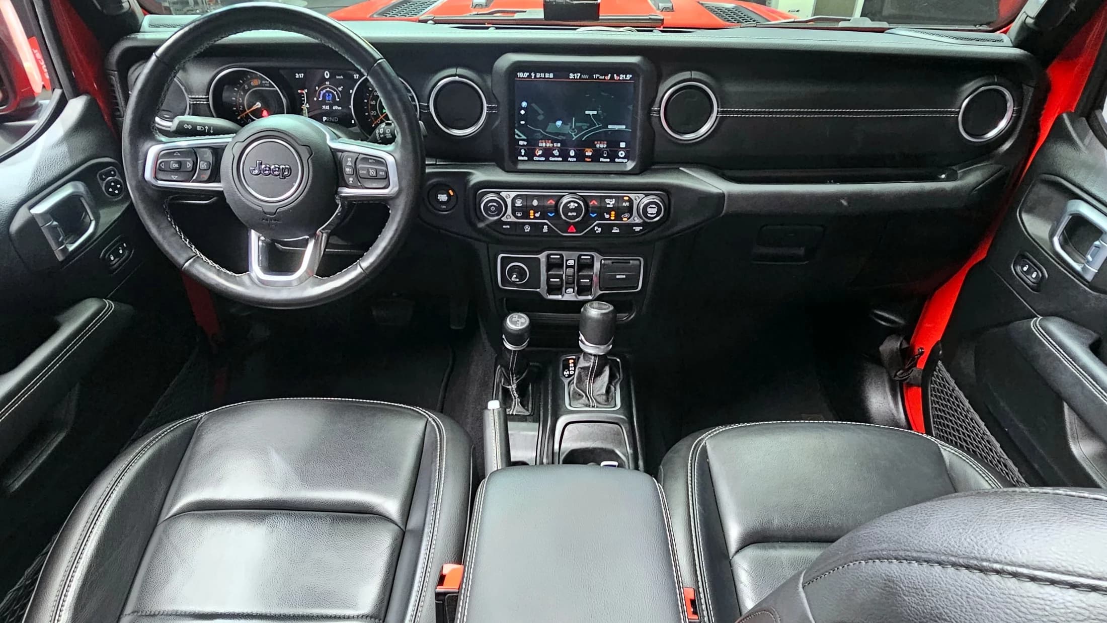 Jeep WRANGLER 2.0 Overland Power Top 4Door, 2021 г. 50506 км. — фото 7
