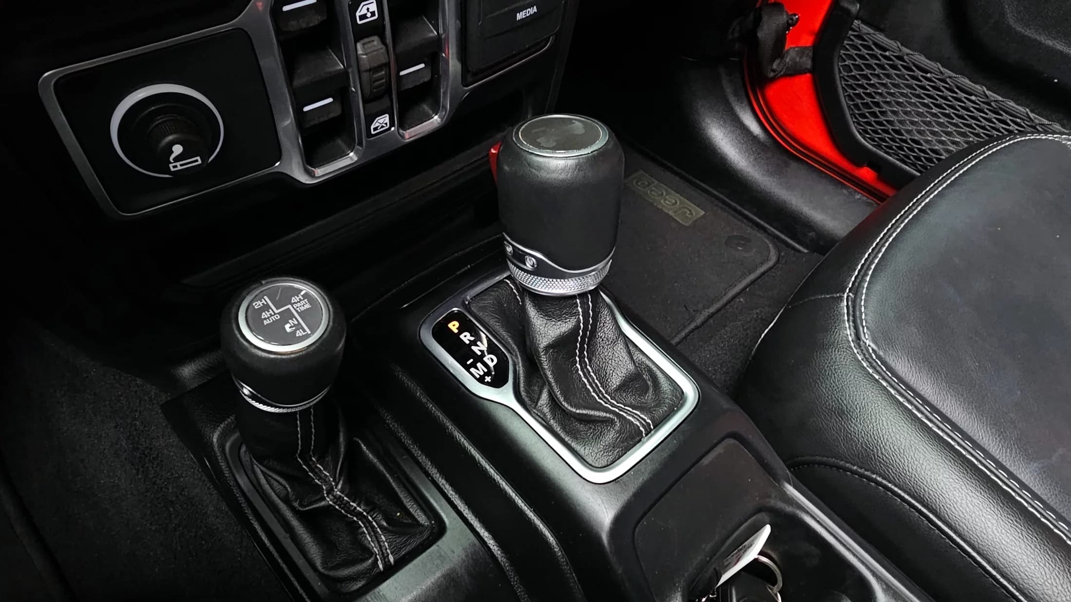 Jeep WRANGLER 2.0 Overland Power Top 4Door, 2021 г. 50506 км. — фото 9