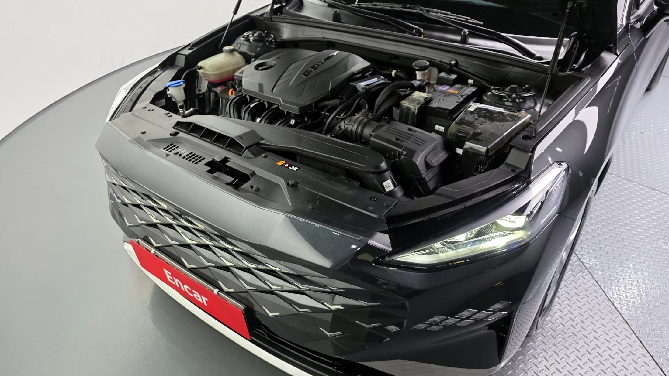 Kia K8 2.5 Gasoline 2WD Noblesse, 2022 г. 77739 км. — фото 6