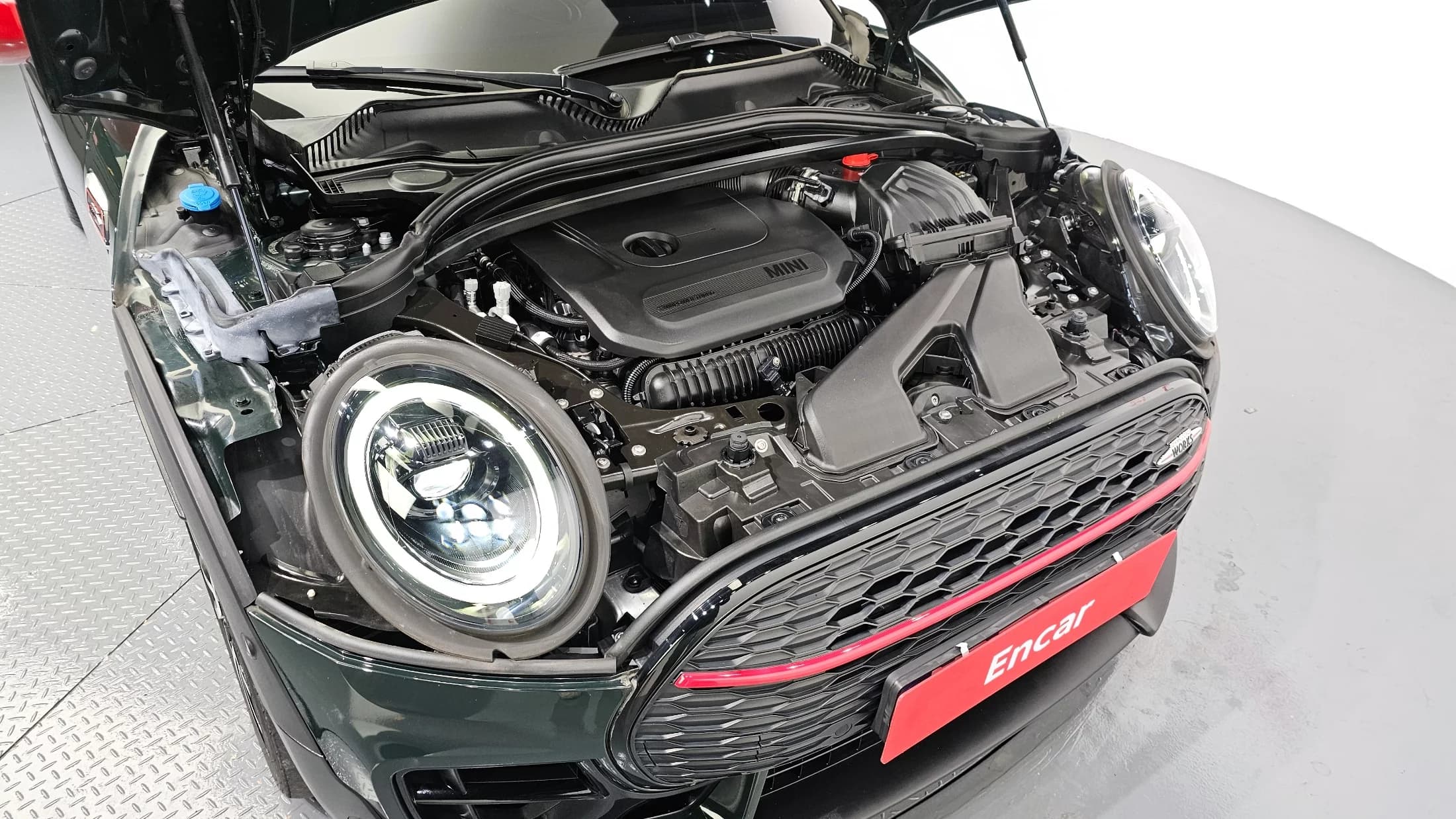 MINI Clubman JCW 2nd Gen, 2023 г. 30929 км. — фото 6