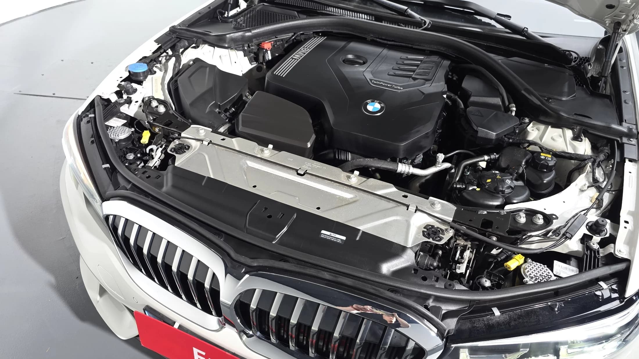 BMW 3-Series 320i Luxury, 2022 г. 65313 км. — фото 6