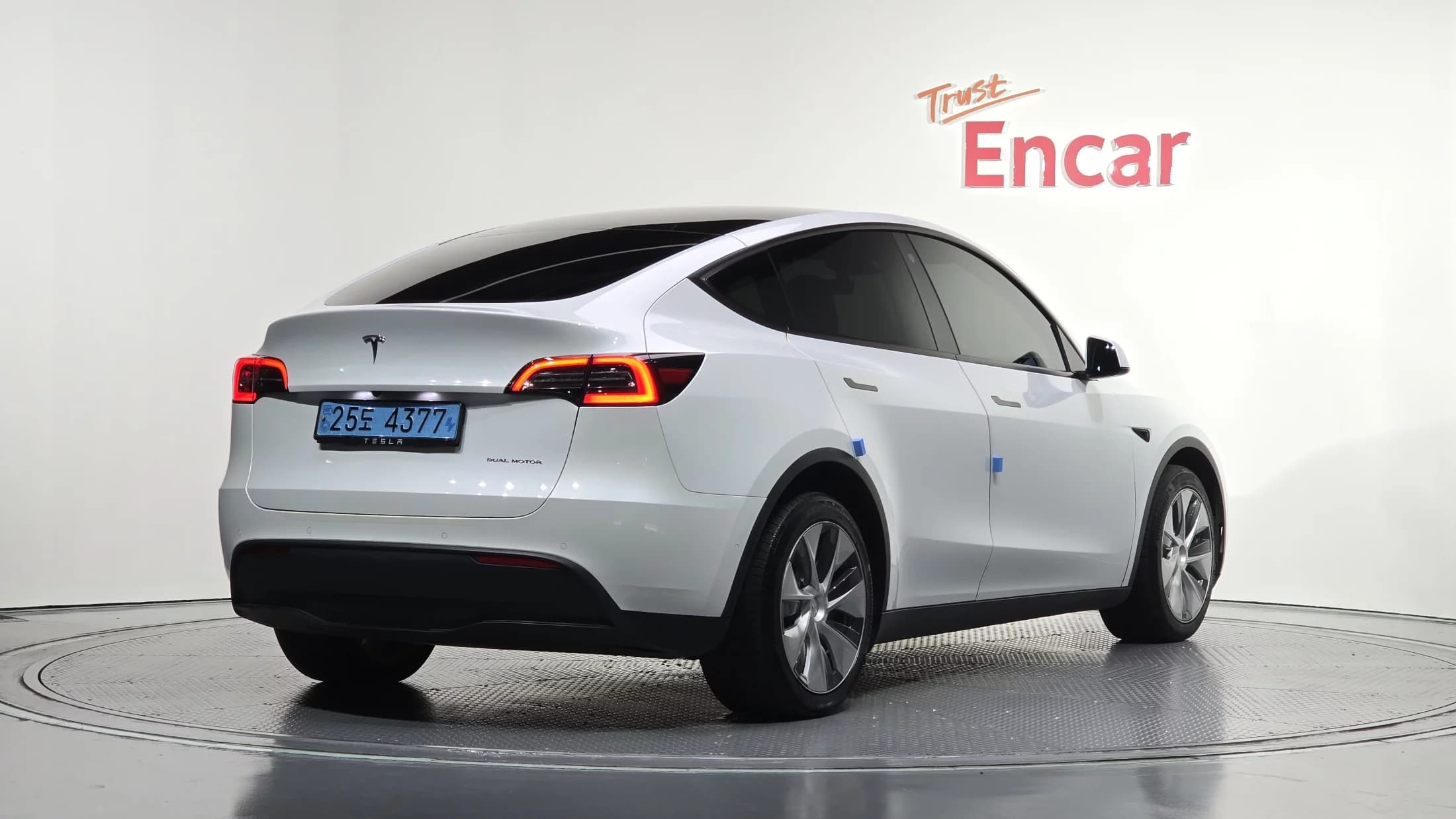 Tesla Model Y Long Range, электромобиль, 2022 г. 30730 км. — фото 2