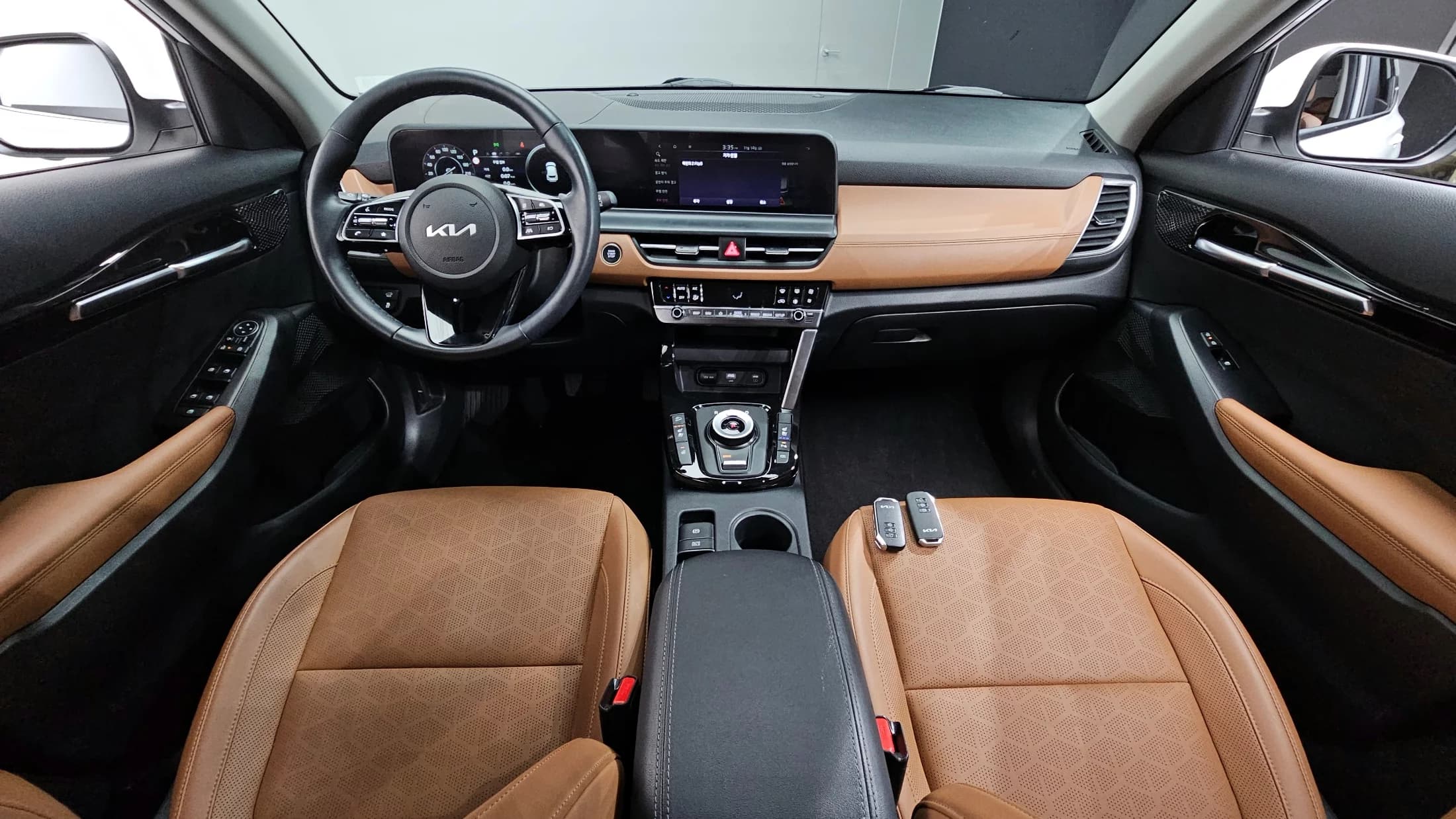 Kia Seltos Gasoline 1.6 Turbo 2WD Signature, 2023 г. 54449 км. — фото 7