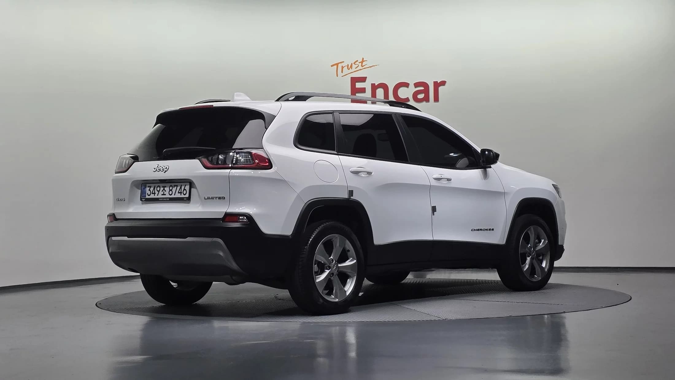 Jeep CHEROKEE 2.4 Limited AWD, 2022 г. 27169 км. — фото 2