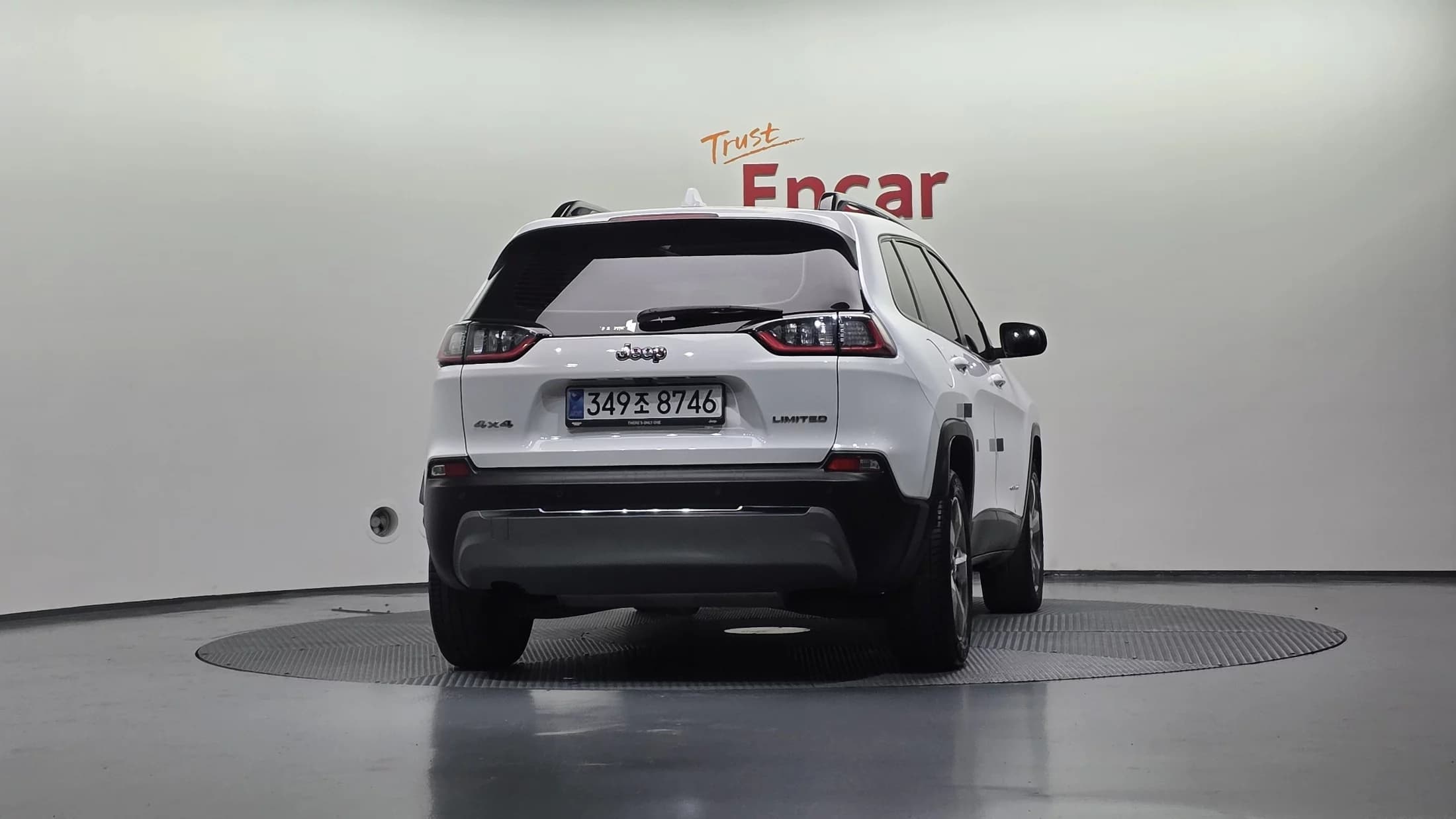 Jeep CHEROKEE 2.4 Limited AWD, 2022 г. 27169 км. — фото 4