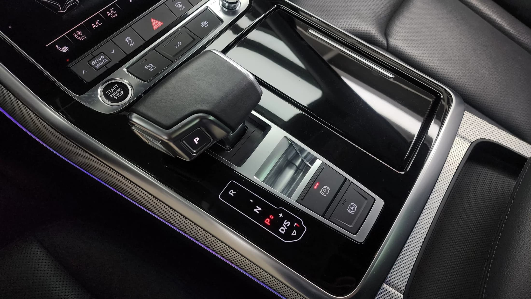 Audi Q7 45 TDI Quattro, 2021 г. 68817 км. — фото 9
