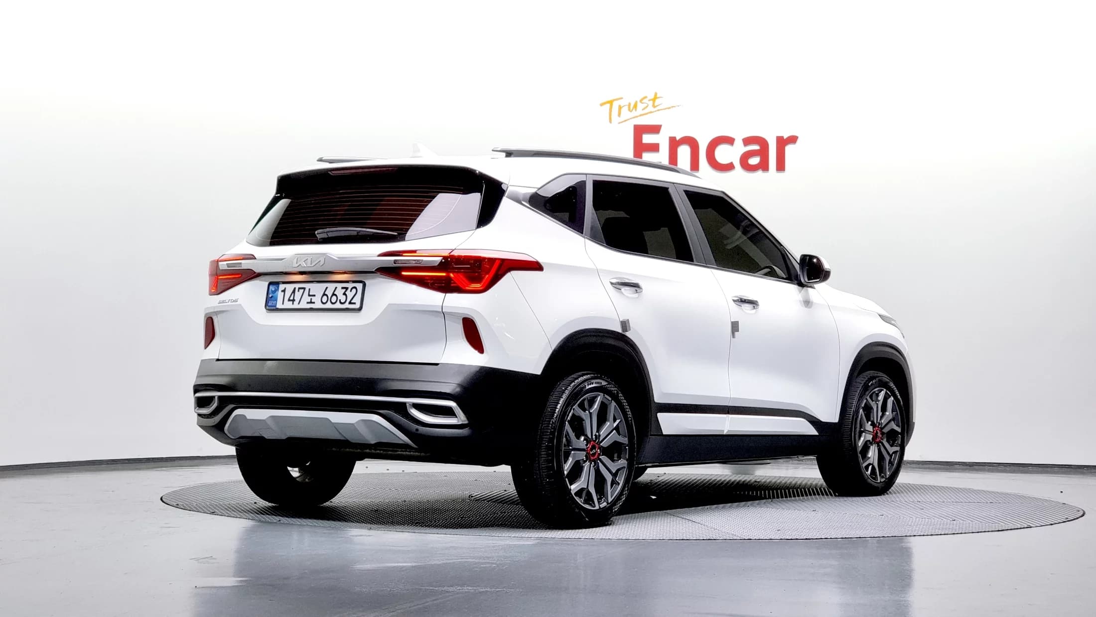 Kia Seltos Gasoline 1.6 Turbo 2WD Signature, 2021 г. 49218 км. — фото 2