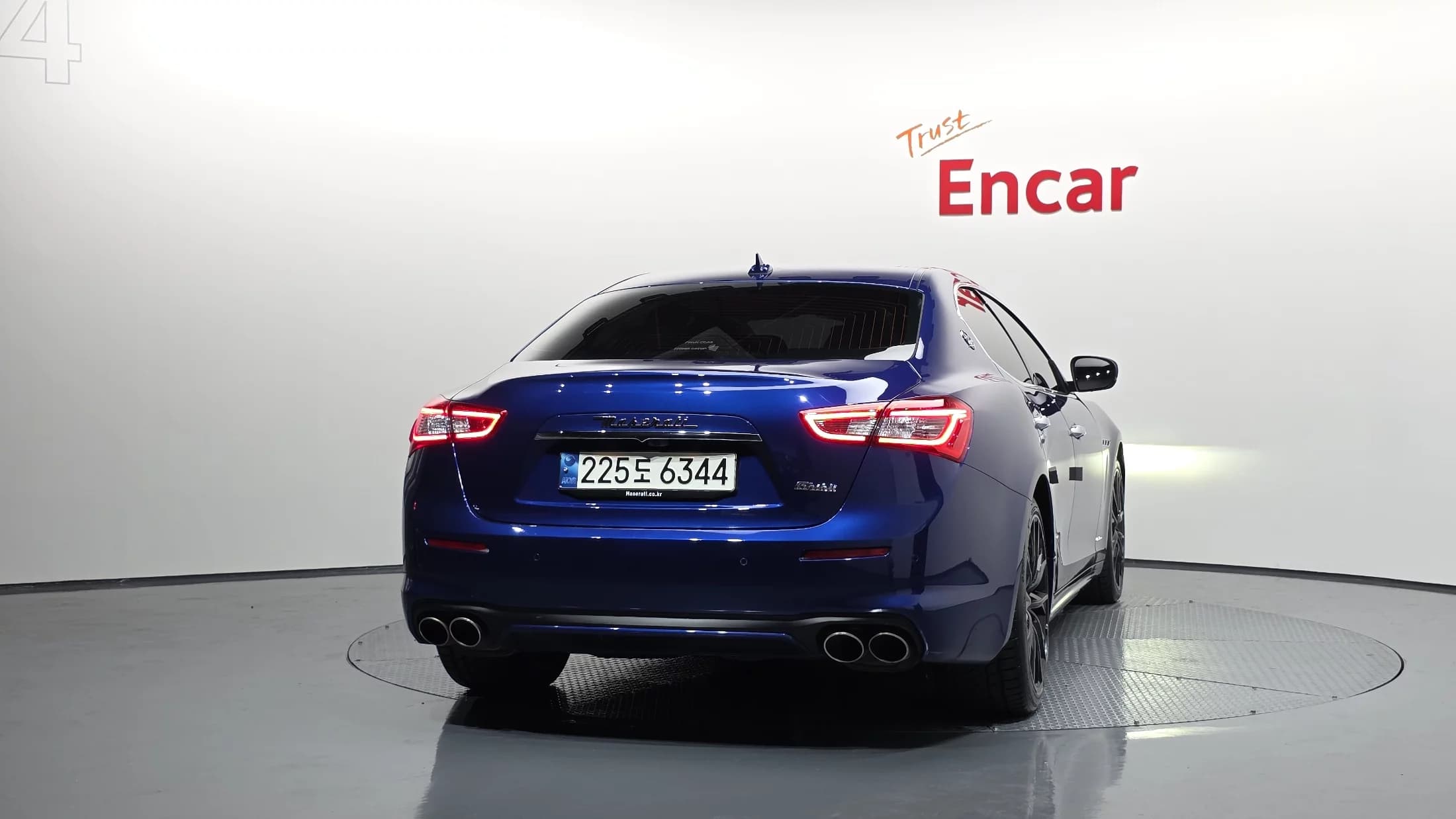 Maserati GHIBLI 3.0 GranLusso 3rd, 2021 г. 20228 км. — фото 4
