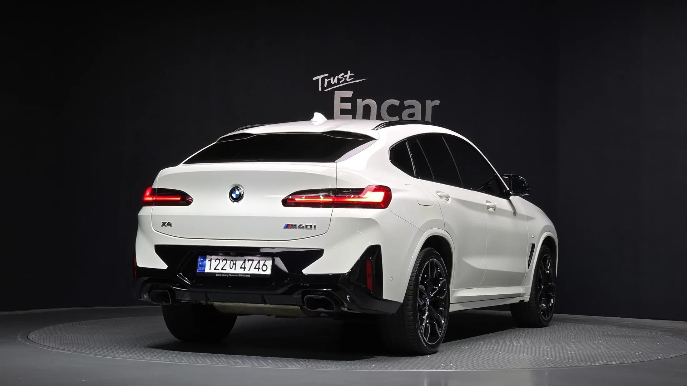 BMW X4 xDrive M40i, 2023 г. 47050 км. — фото 2