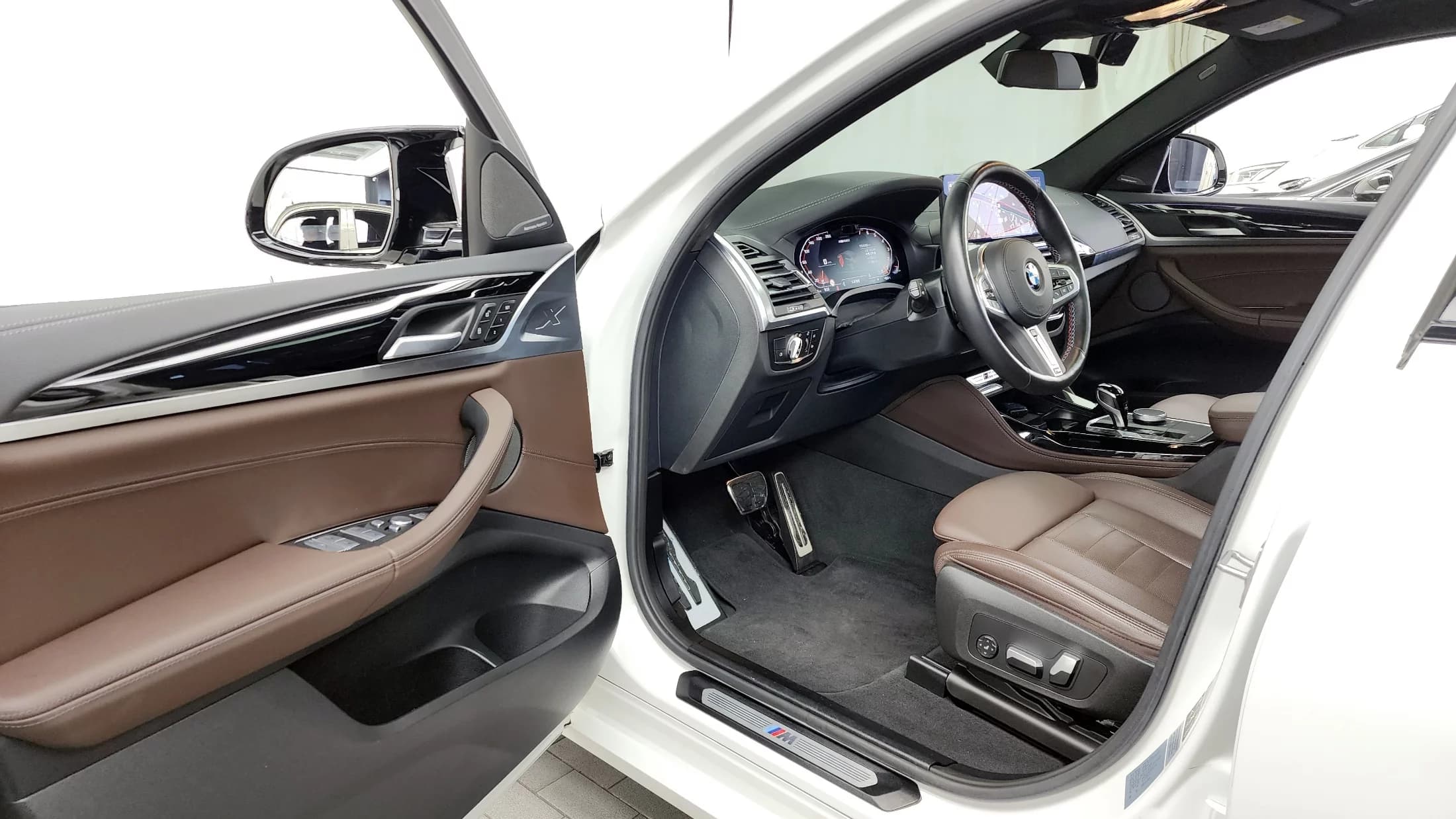 BMW X4 xDrive M40i, 2023 г. 47050 км. — фото 10