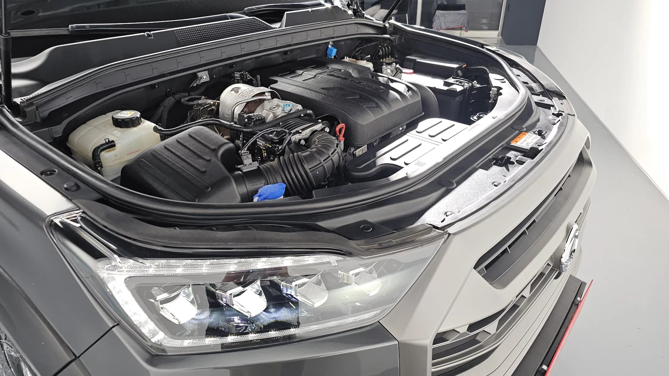 SsangYong Rexton Diesel 2.2 4WD Culman Prestige, 2024 г. 31942 км. — фото 6