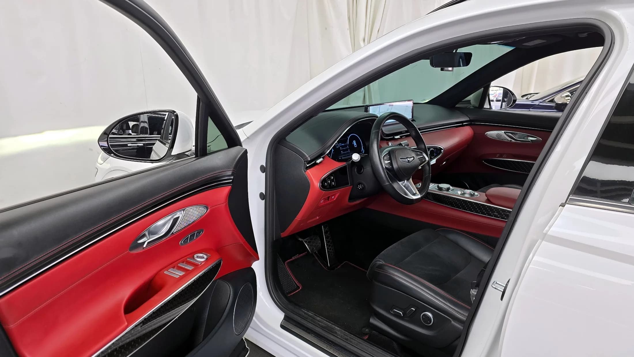 Genesis GV70 2.5T Gasoline AWD, 2022 г. 50112 км. — фото 10