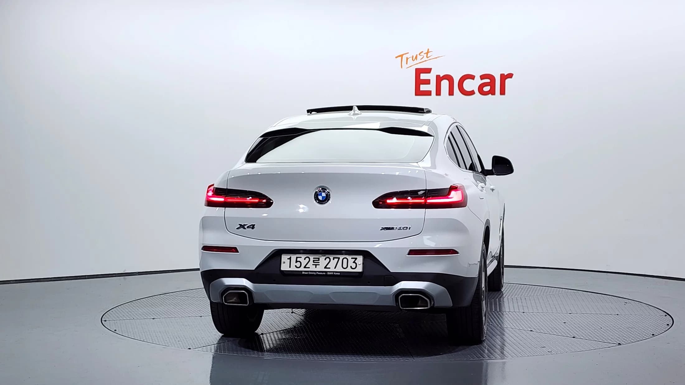 BMW X4 xDrive20i xLine, 2022 г. 52121 км. — фото 4