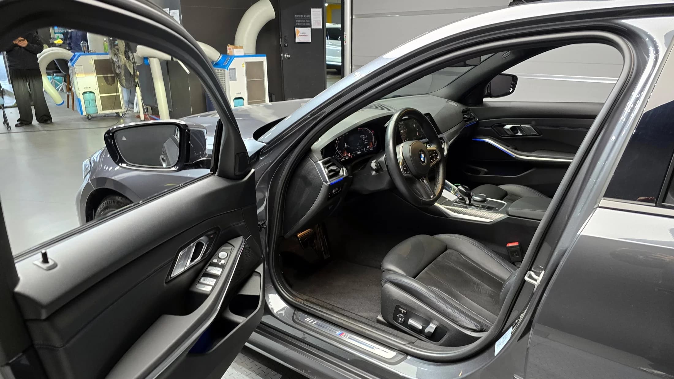 BMW 3-Series 320i M Sport, 2021 г. 32445 км. — фото 11
