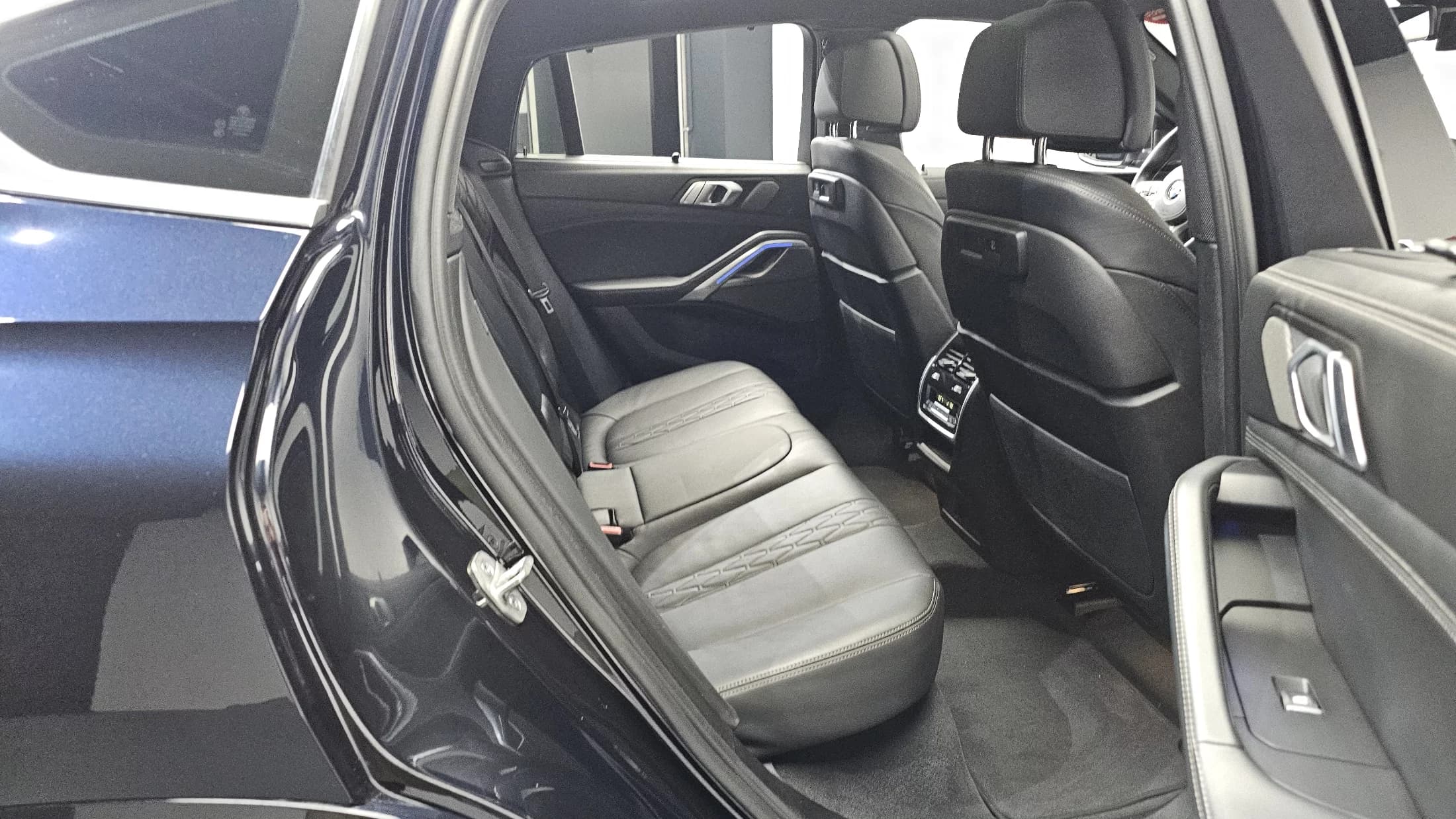 BMW X6 xDrive40i M Sport, 2023 г. 51792 км. — фото 12