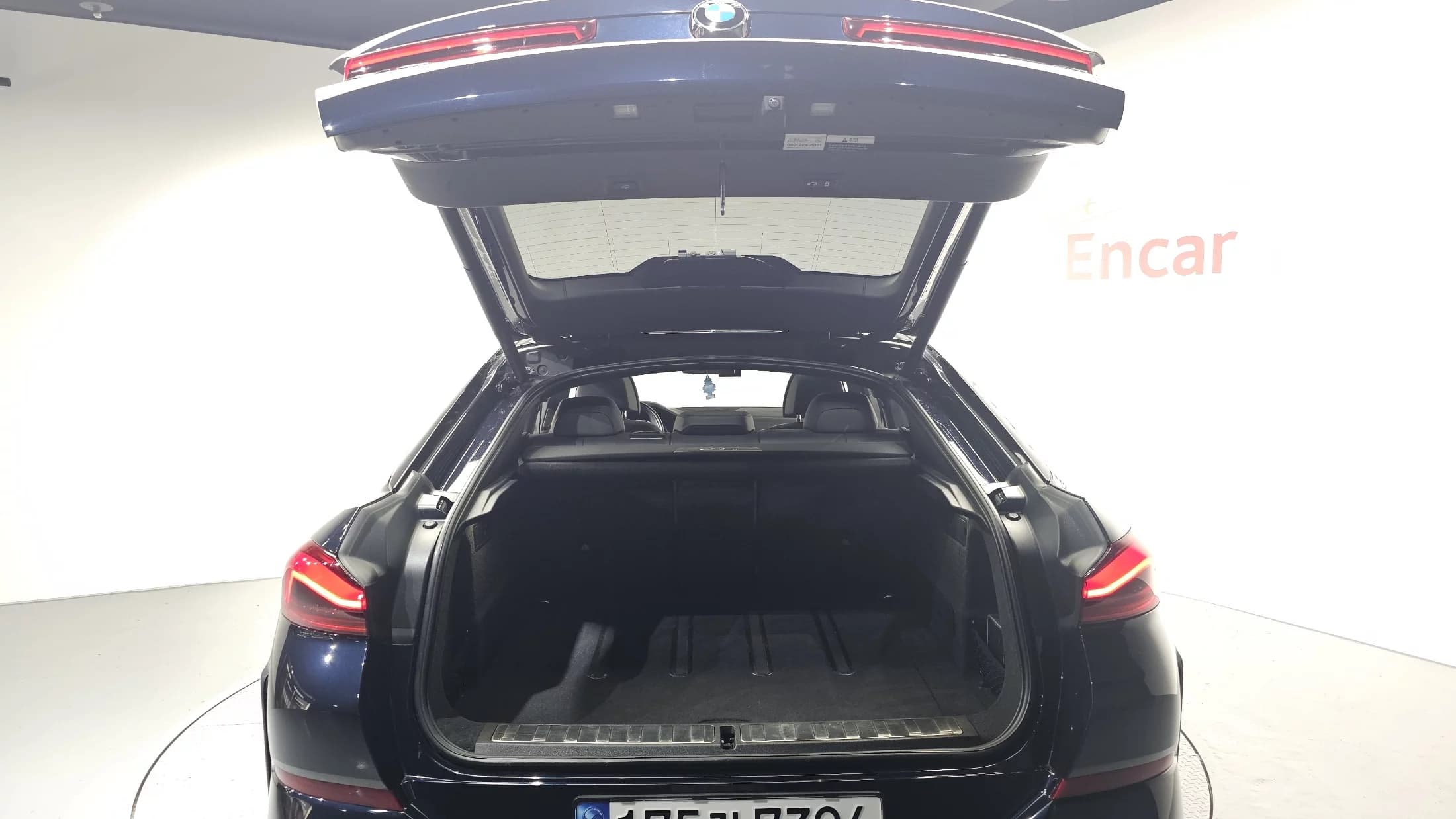 BMW X6 xDrive40i M Sport, 2023 г. 51792 км. — фото 20