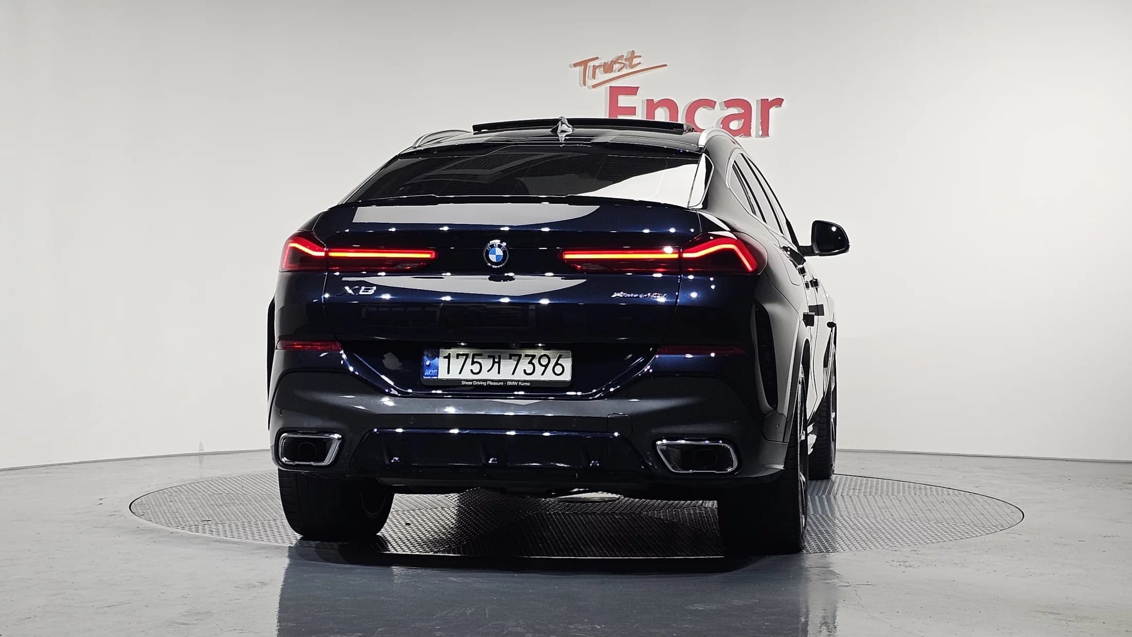 BMW X6 xDrive40i M Sport, 2023 г. 51792 км. — фото 4