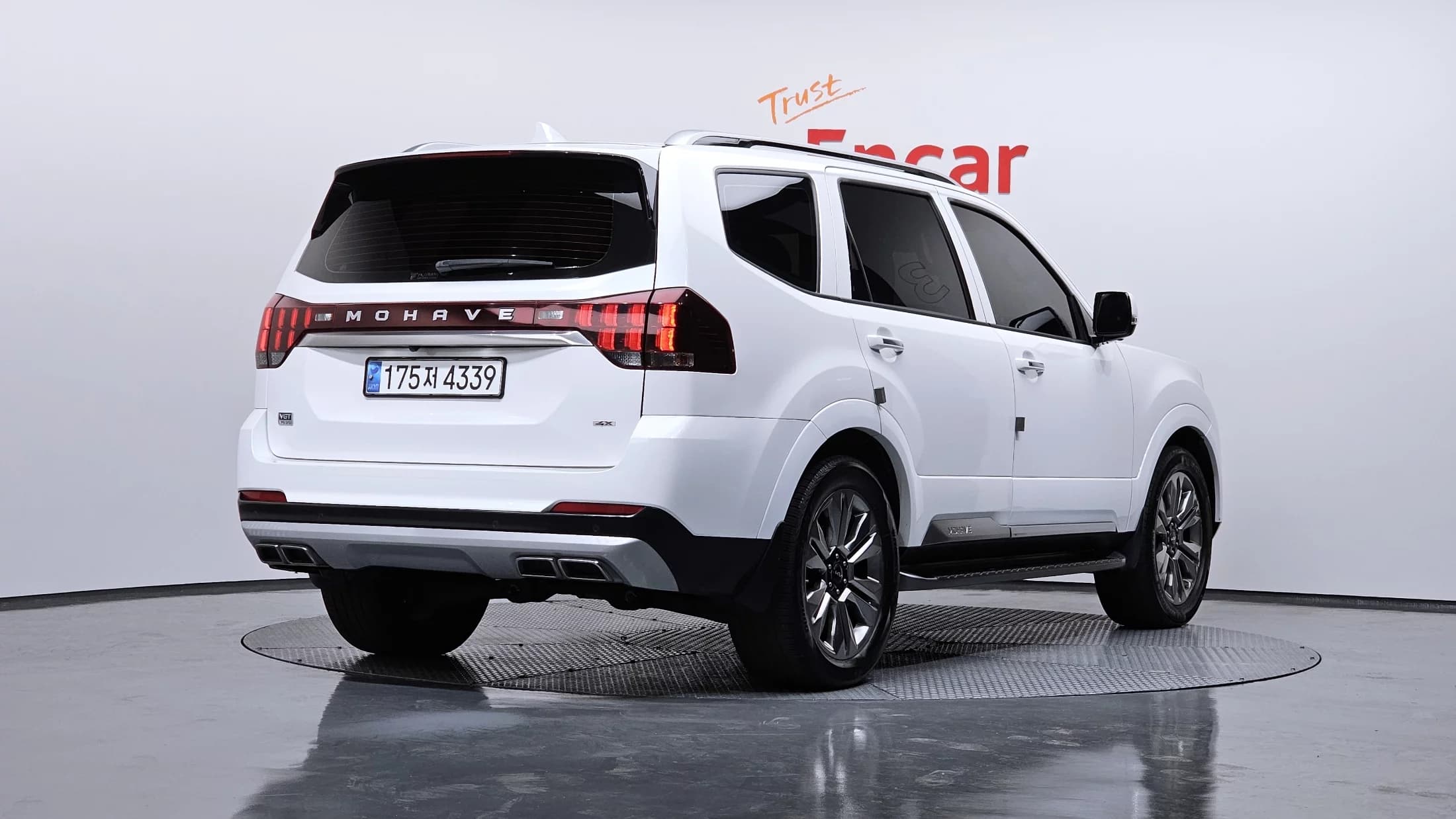 Kia Mohave Diesel 3.0 4WD 6-Seater Masters, 2022 г. 54159 км. — фото 2