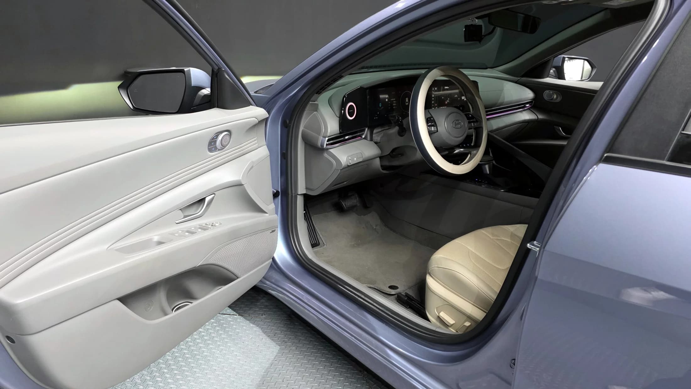 Hyundai AVANTE (Хендай Элантра) 1.6 Inspiration, 2023 г. 28230 км. — фото 10