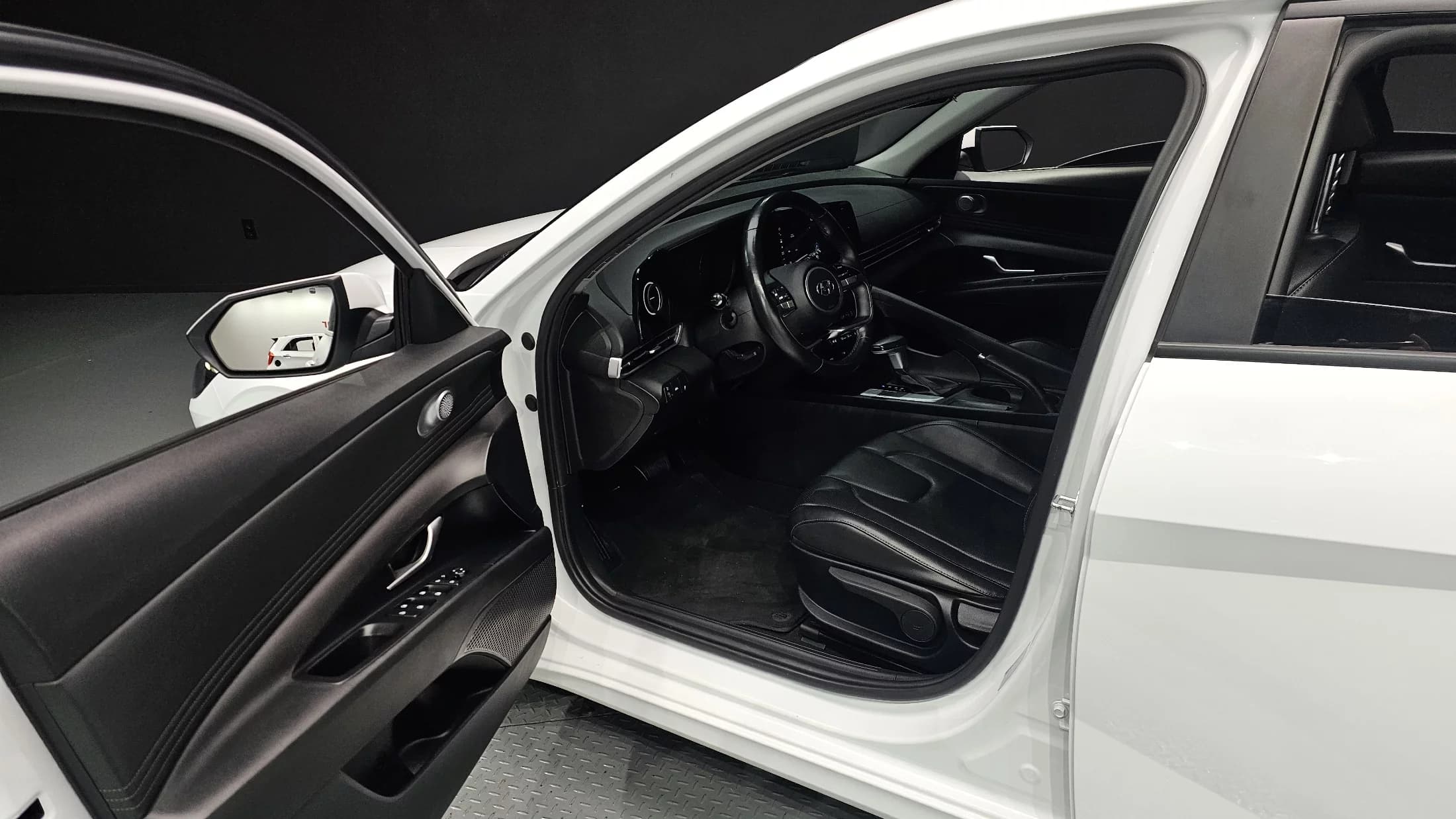Hyundai AVANTE (Хендай Элантра) 1.6 Modern, 2021 г. 75590 км. — фото 11