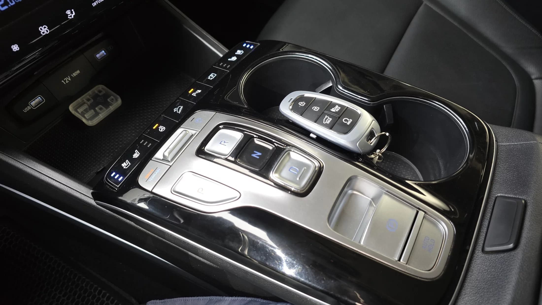 Hyundai Tucson Diesel 2.0 4WD Premium, 2023 г. 17753 км. — фото 9