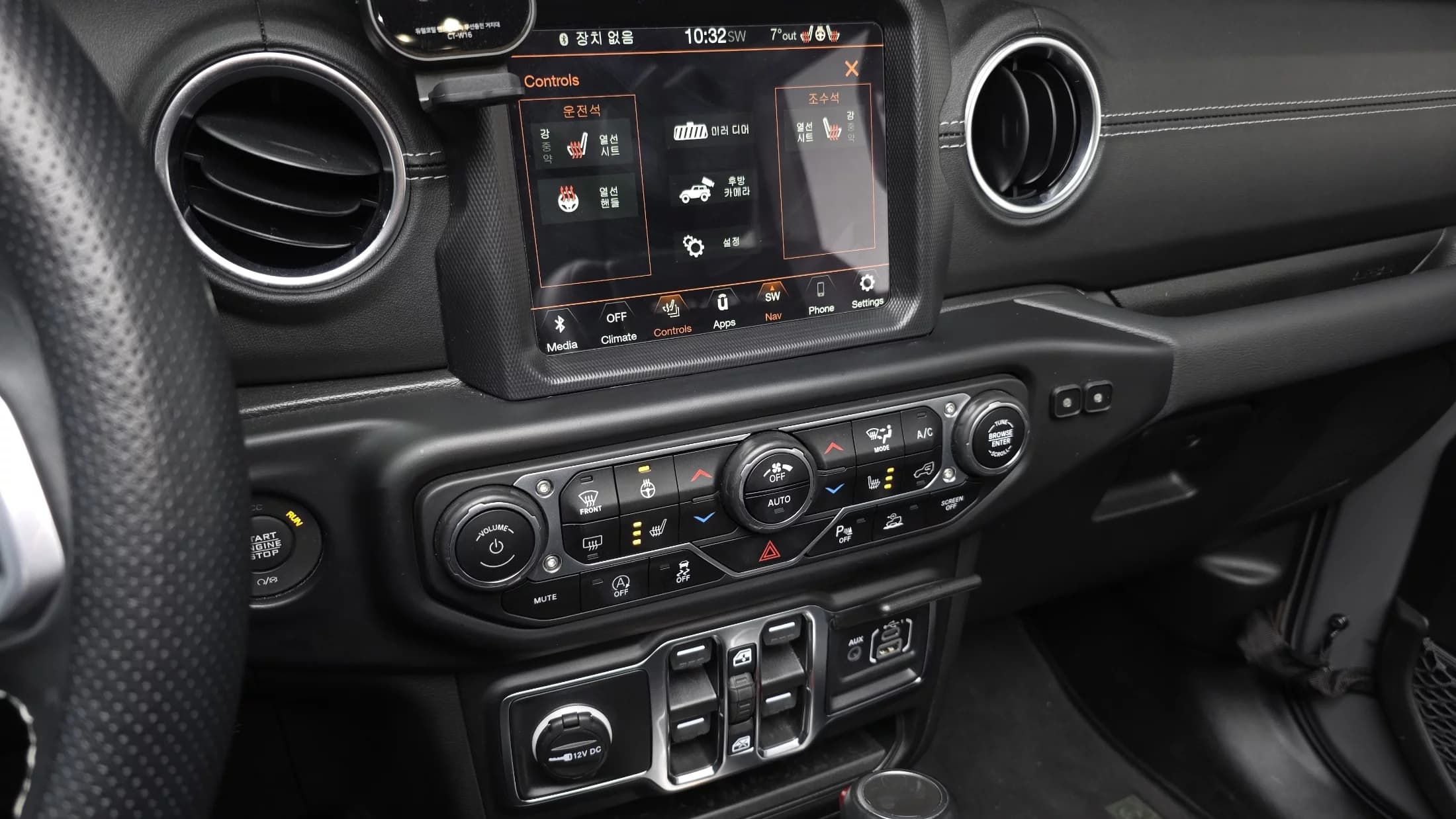 Jeep WRANGLER 2.0 Overland Power Top 4Door, 2023 г. 27237 км. — фото 16