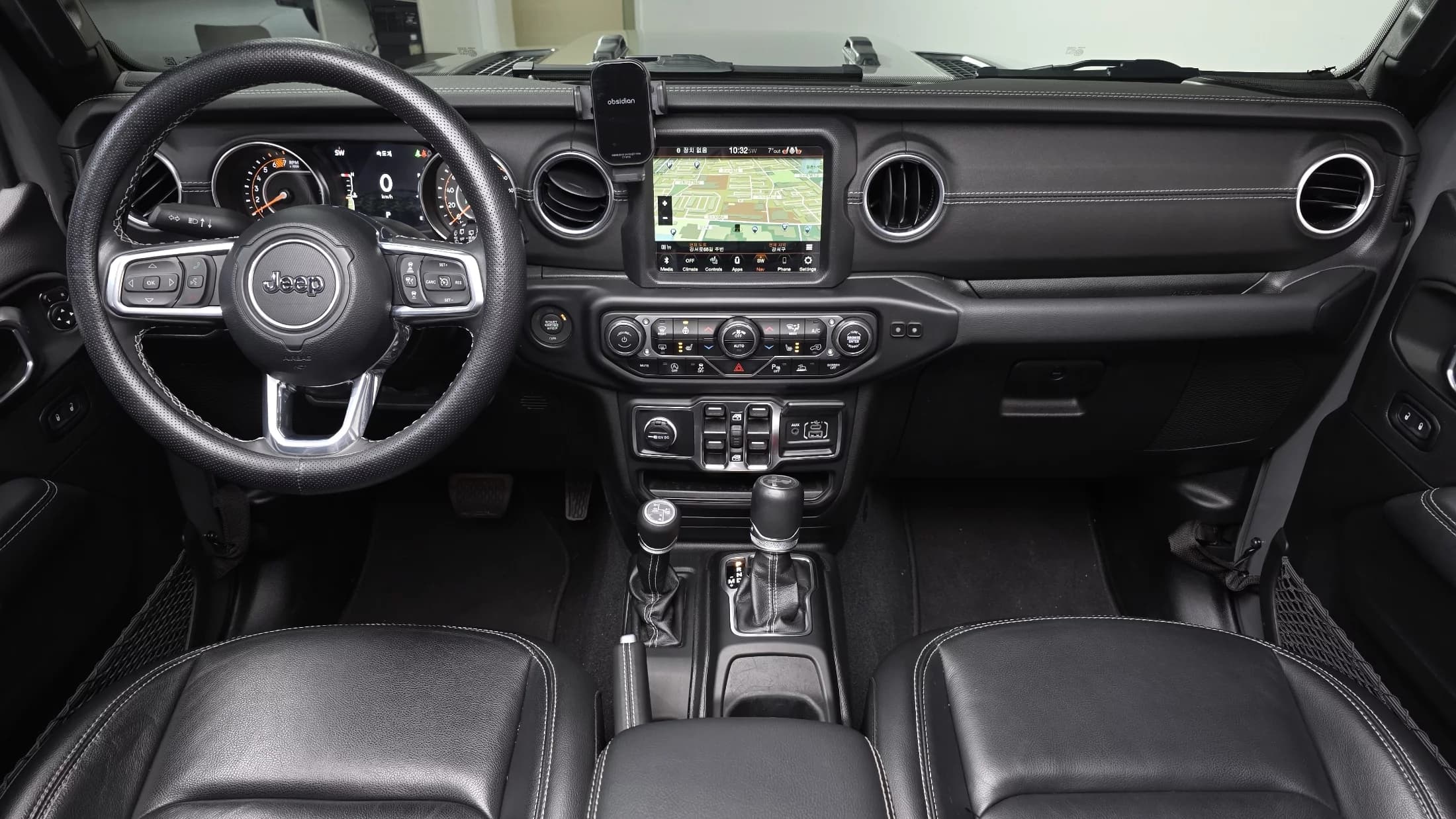 Jeep WRANGLER 2.0 Overland Power Top 4Door, 2023 г. 27237 км. — фото 6