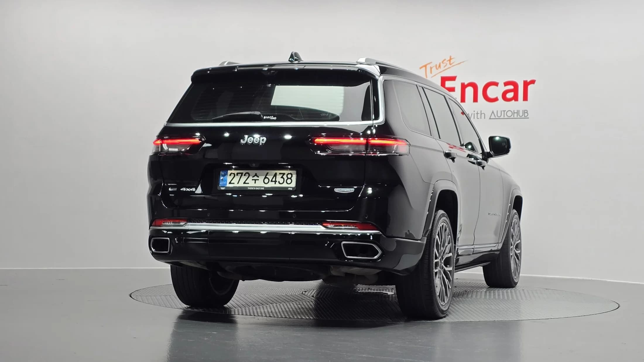 Jeep Grand Cherokee L 3.6 Summit Reserve, 2021 г. 64832 км. — фото 4