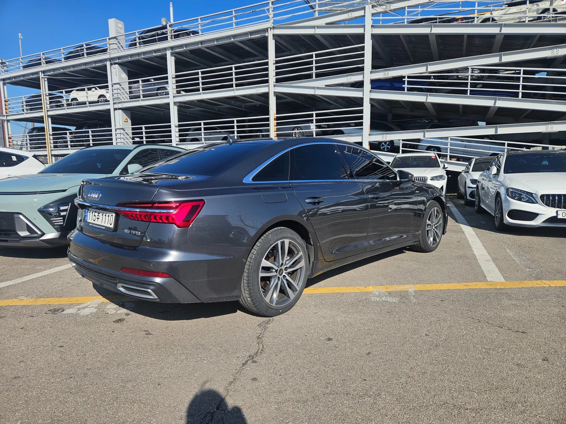 Audi A6 45 TFSI Premium, 2022 г. 26405 км. — фото 3