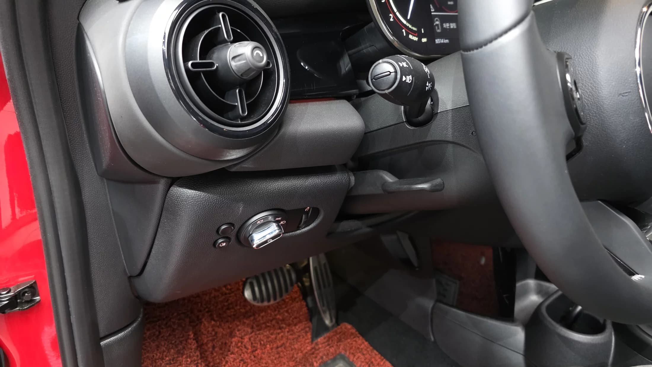 MINI Cooper JCW 3rd Generation, 2023 г. 26366 км. — фото 12