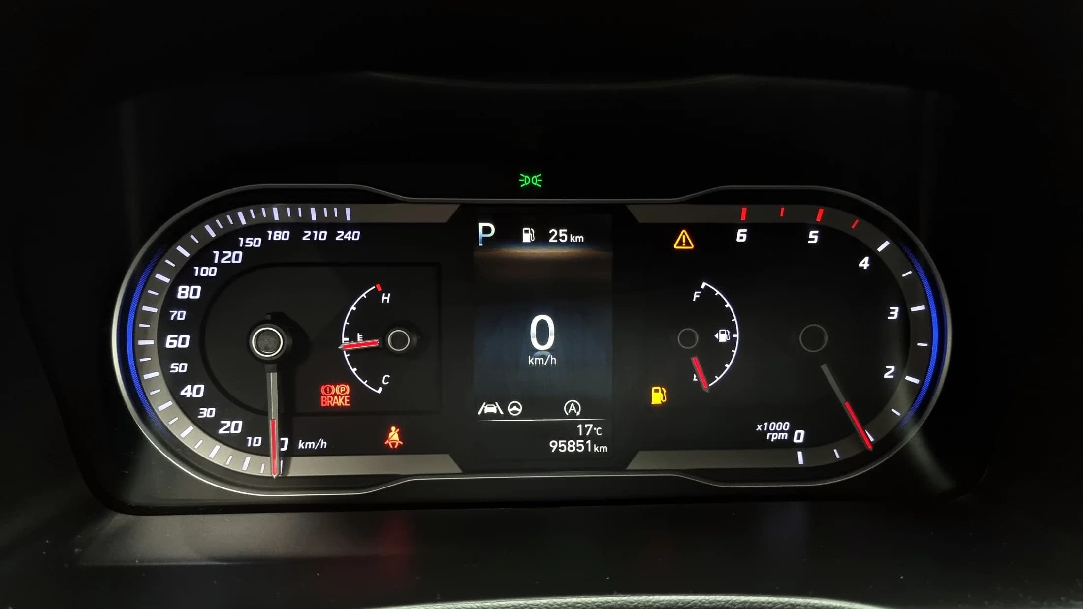 Hyundai Tucson Diesel 2.0 2WD Modern, 2021 г. 95855 км. — фото 8