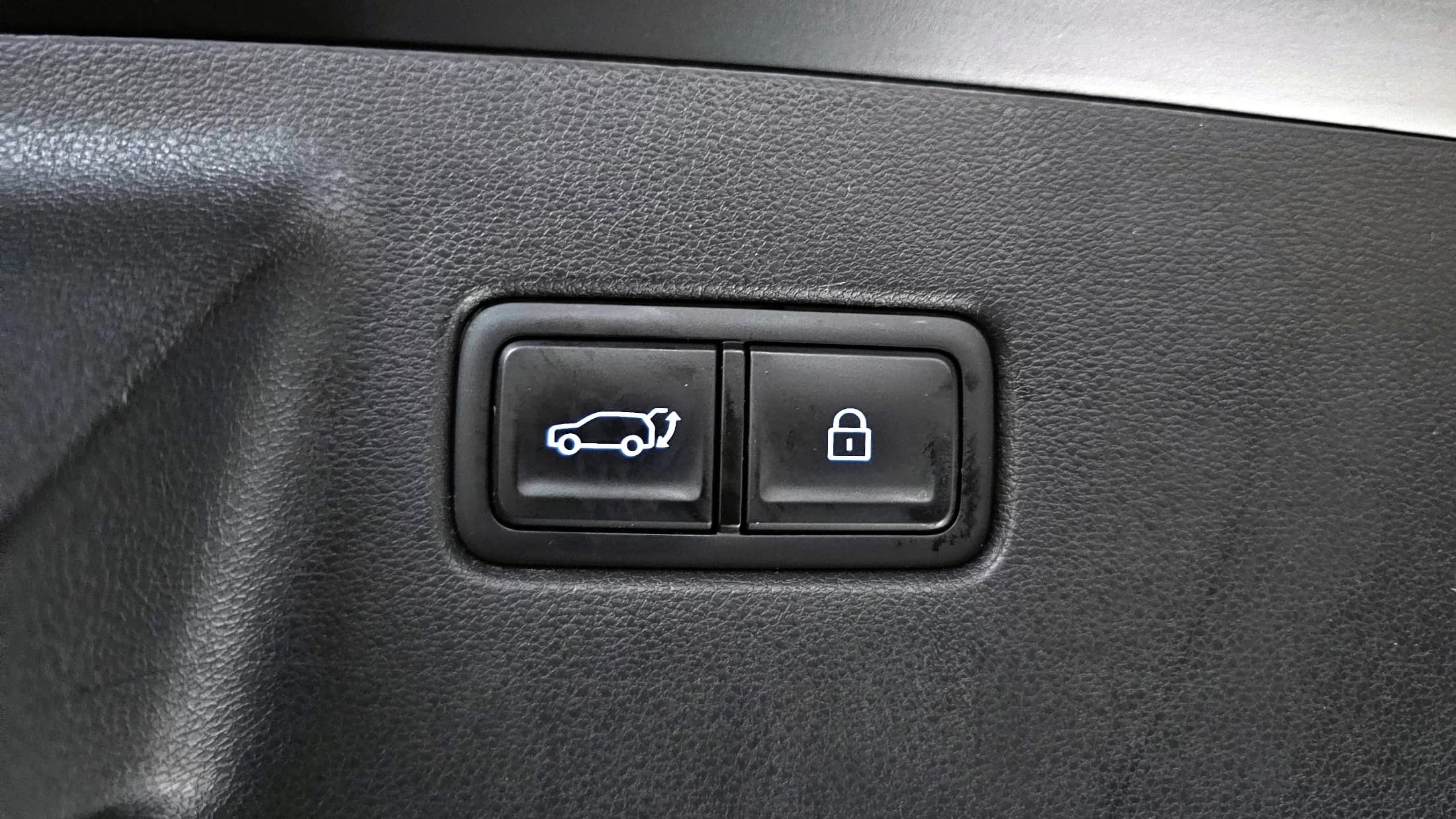 Hyundai Santa Fe HEV 1.6 4WD Calligraphy, гибрид, 2024 г. 22280 км. — фото 20