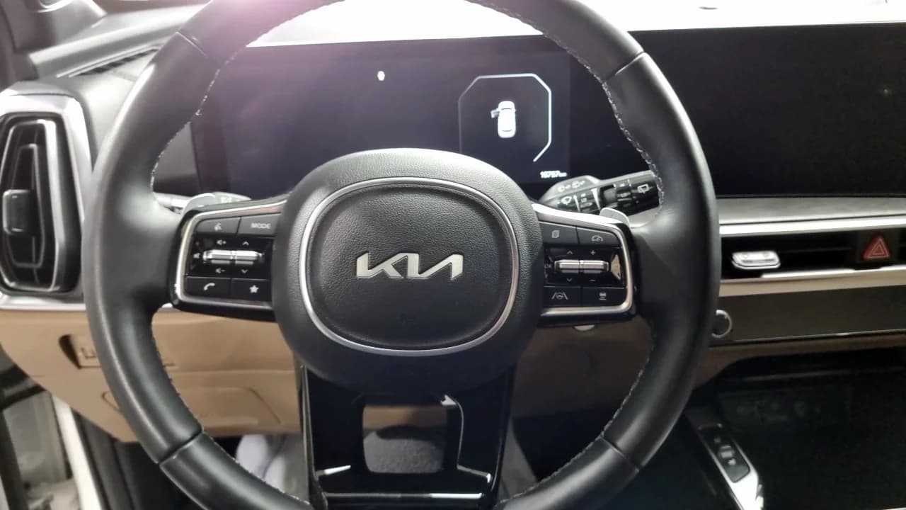 Kia Sorento Gasoline 2.5T 2WD Prestige, 2024 г. 15892 км. — фото 13