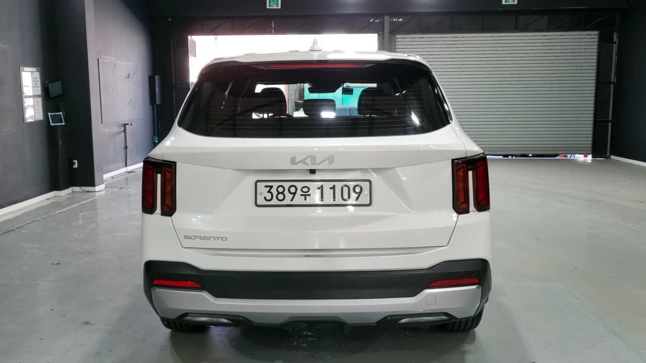 Kia Sorento Gasoline 2.5T 2WD Prestige, 2024 г. 15892 км. — фото 4