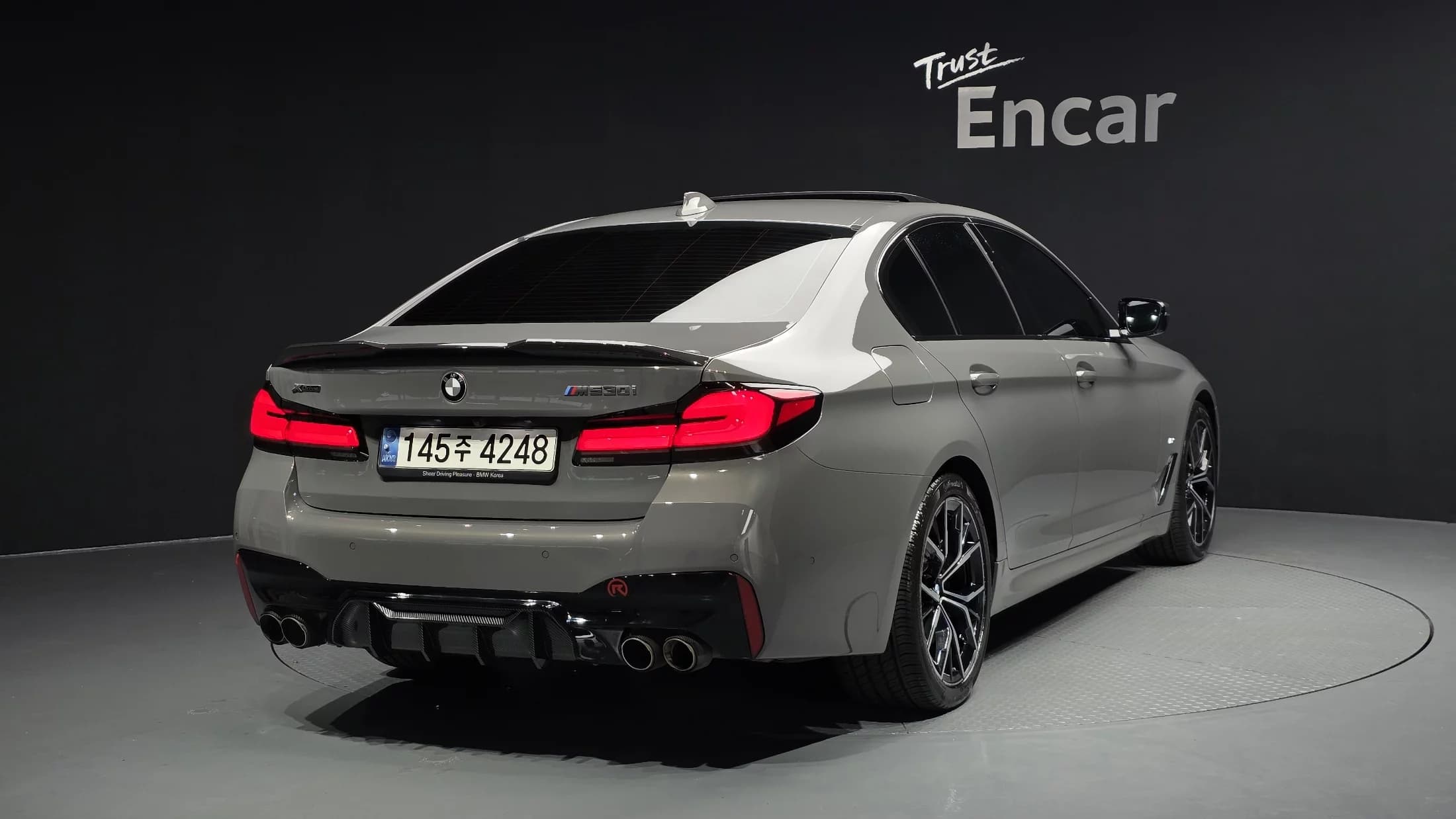 BMW 5-Series 530i M Sport Package, 2021 г. 51684 км. — фото 2