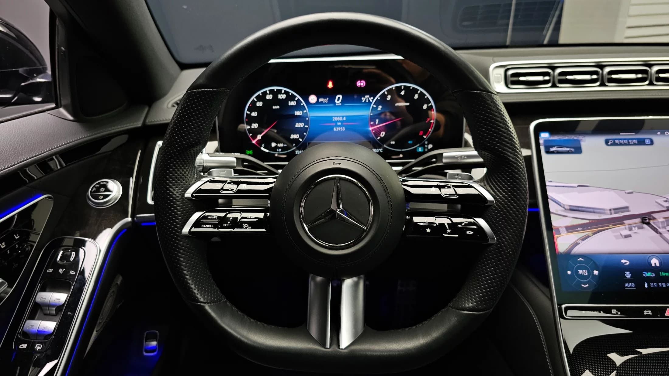Mercedes-Benz S-Class S500L 4MATIC, 2022 г. 64062 км. — фото 13