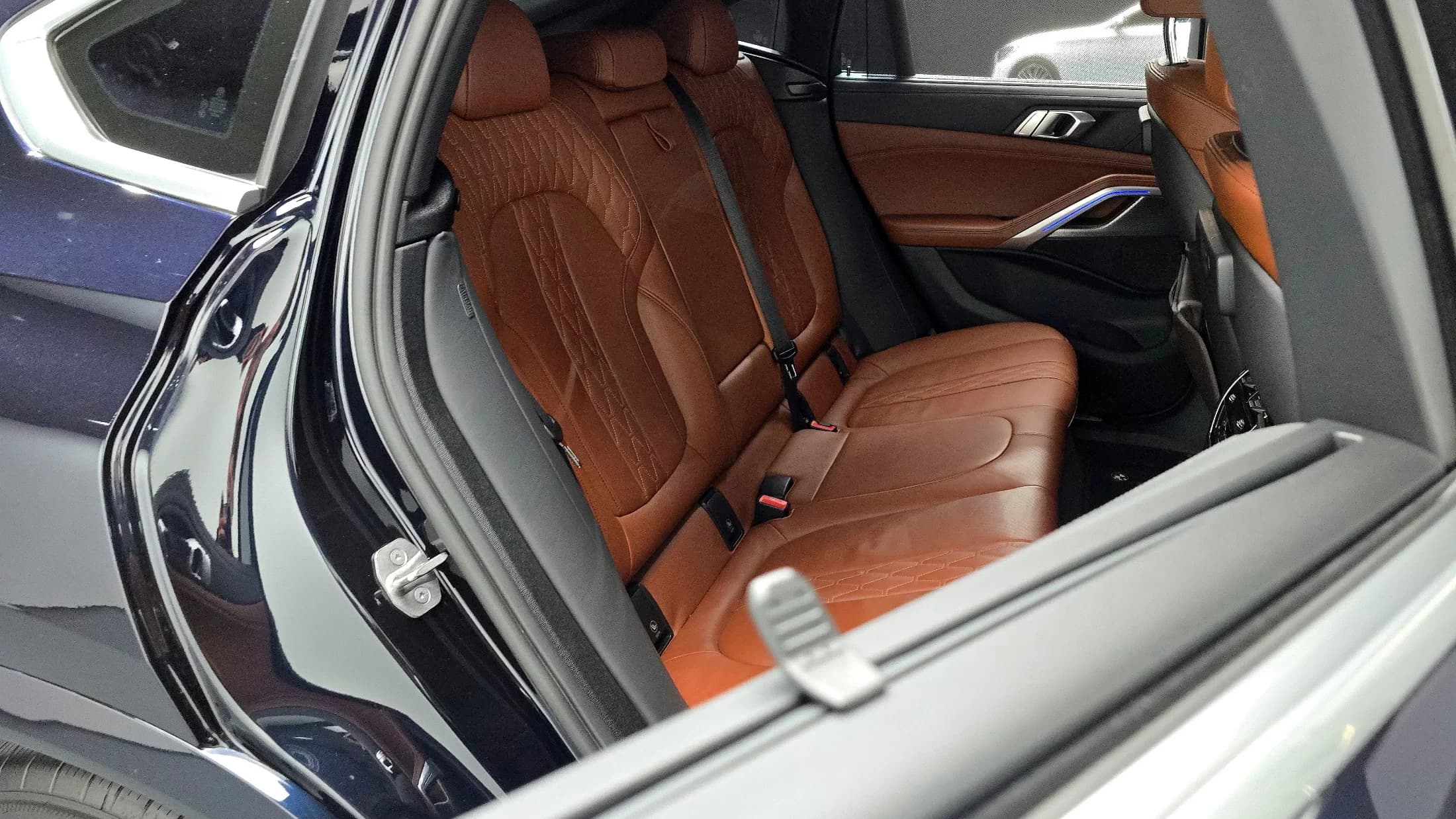 BMW X6 xDrive40i M Sport, 2022 г. 39069 км. — фото 12
