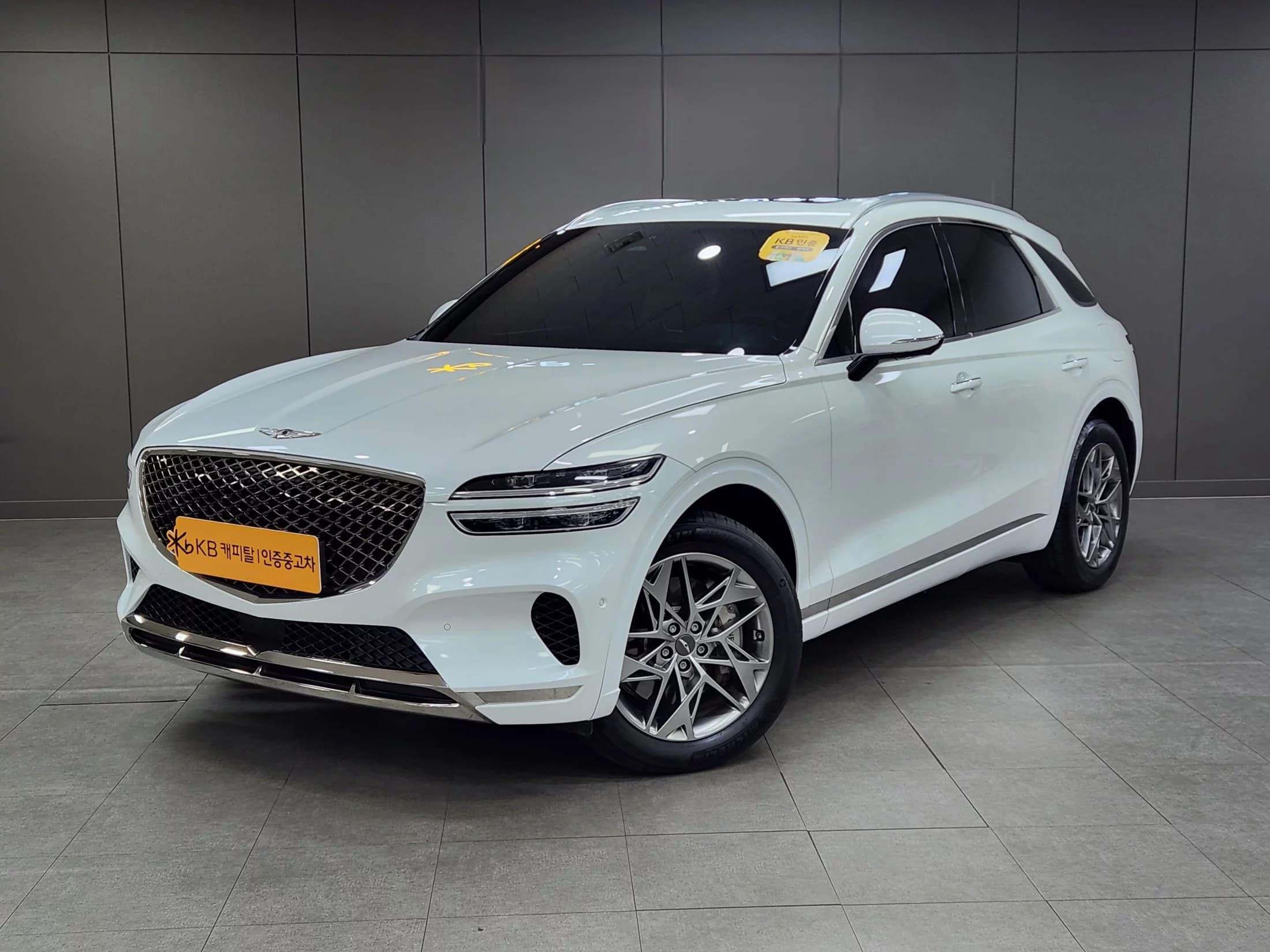 Genesis GV70 2.5T Gasoline AWD, 2023 г. 38497 км.
