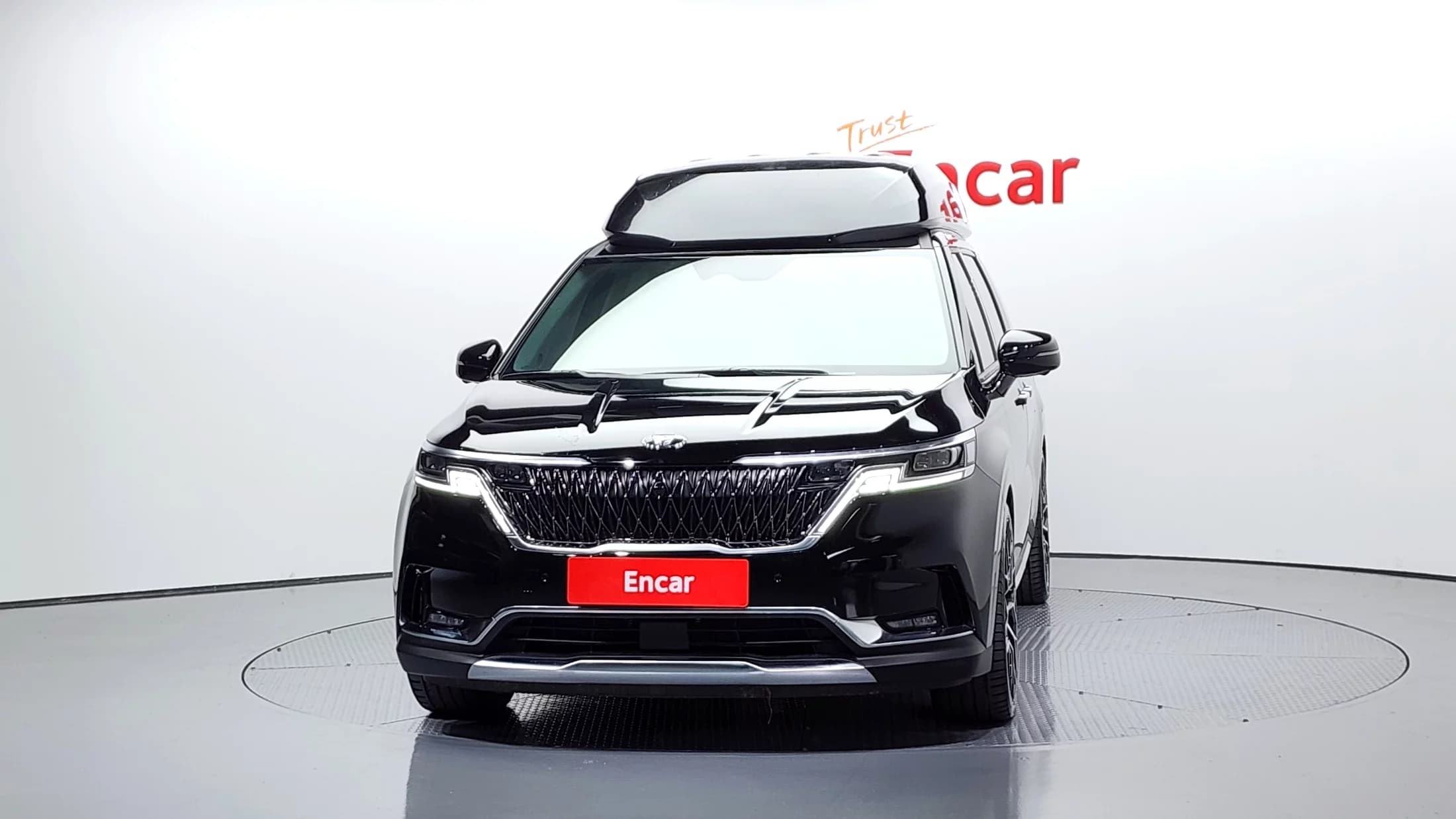 Kia Carnival Gasoline 4-Seater Hi-Limousine (Special), 2021 г. 28709 км. — фото 3