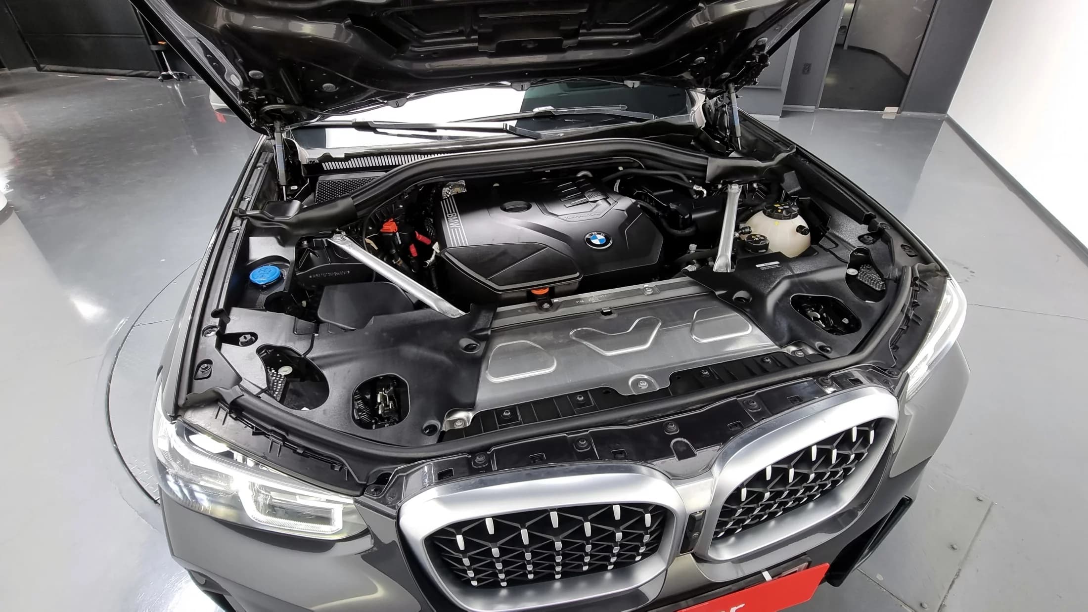 BMW X4 xDrive20i M Sport, 2023 г. 19438 км. — фото 6