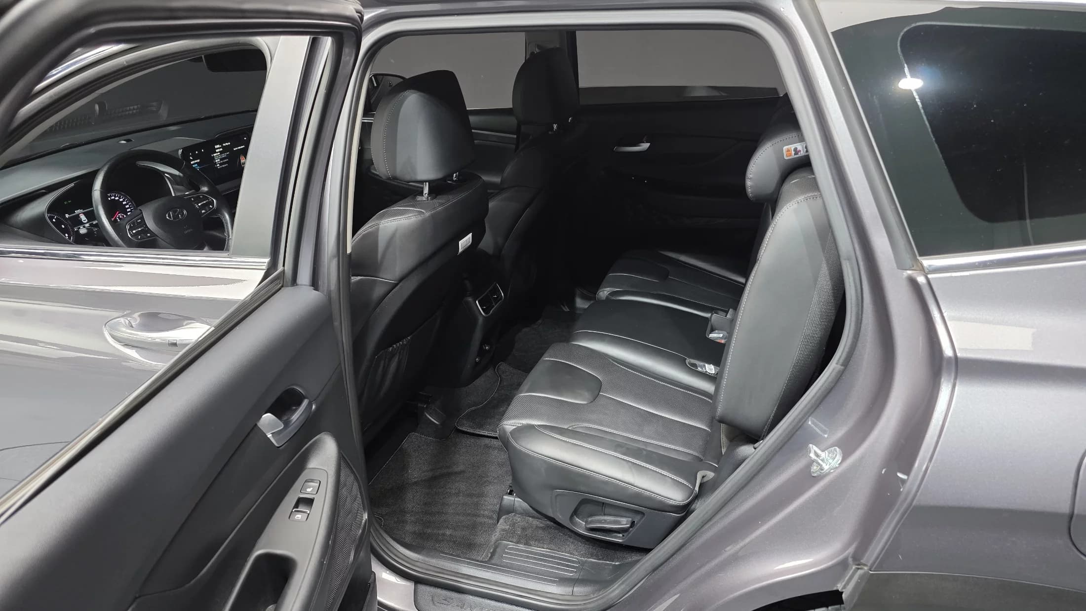 Hyundai Santa Fe Diesel 2.2 4WD Exclusive, 2022 г. 157705 км. — фото 11