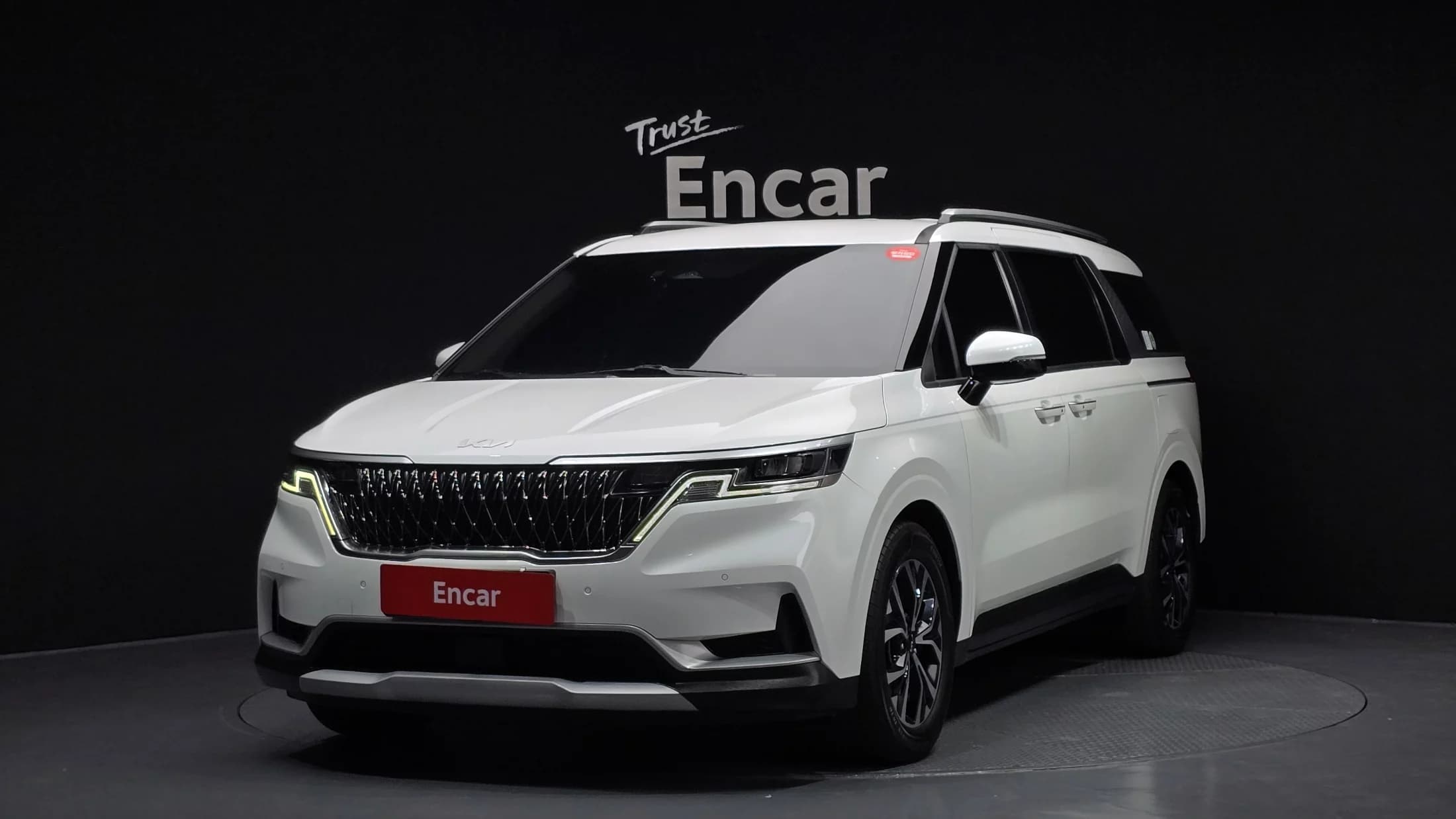 Kia Carnival 9-Seater Prestige, 2021 г. 118294 км.