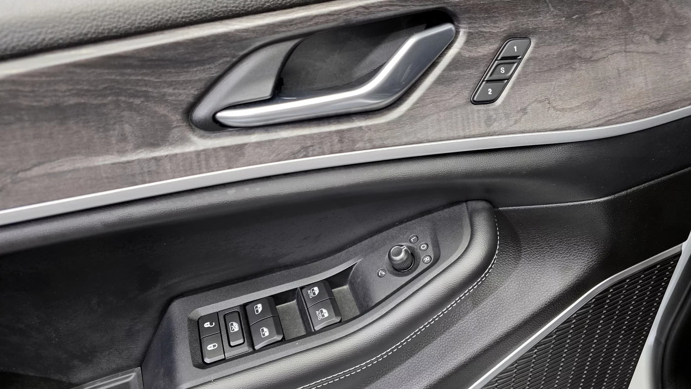 Jeep Grand Cherokee 3.6 Limited WK2, 2023 г. 82748 км. — фото 14