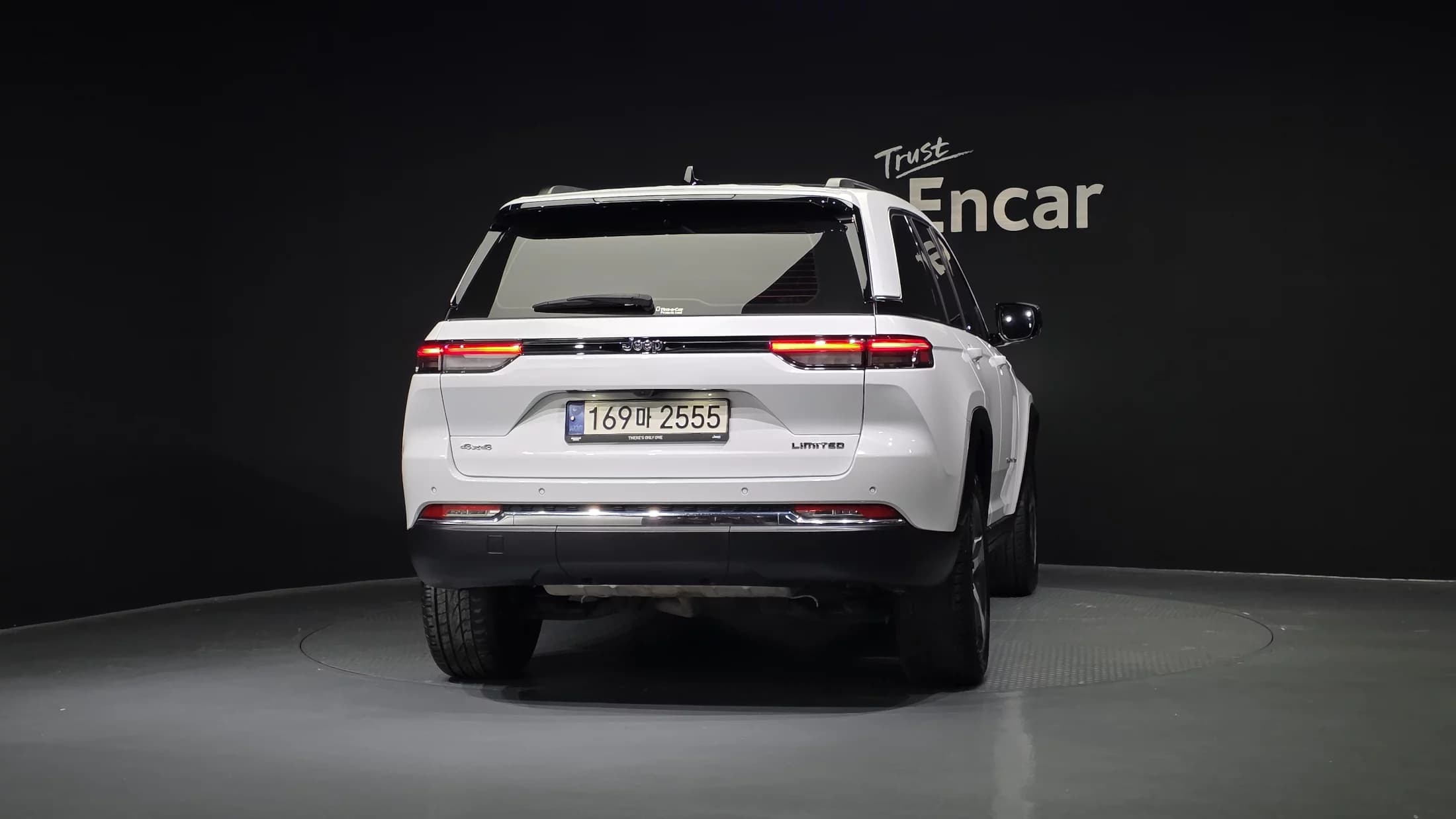 Jeep Grand Cherokee 3.6 Limited WK2, 2023 г. 82748 км. — фото 4