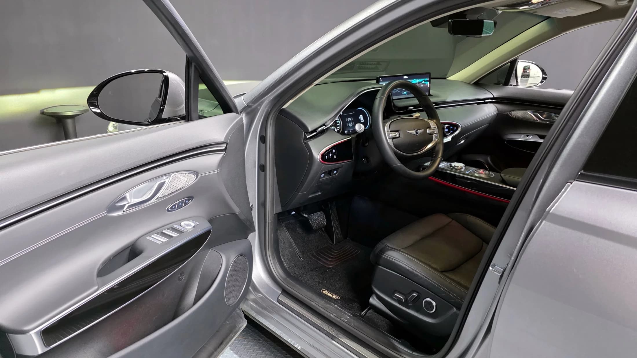 Genesis GV70 2.5T Gasoline AWD, 2022 г. 50222 км. — фото 20