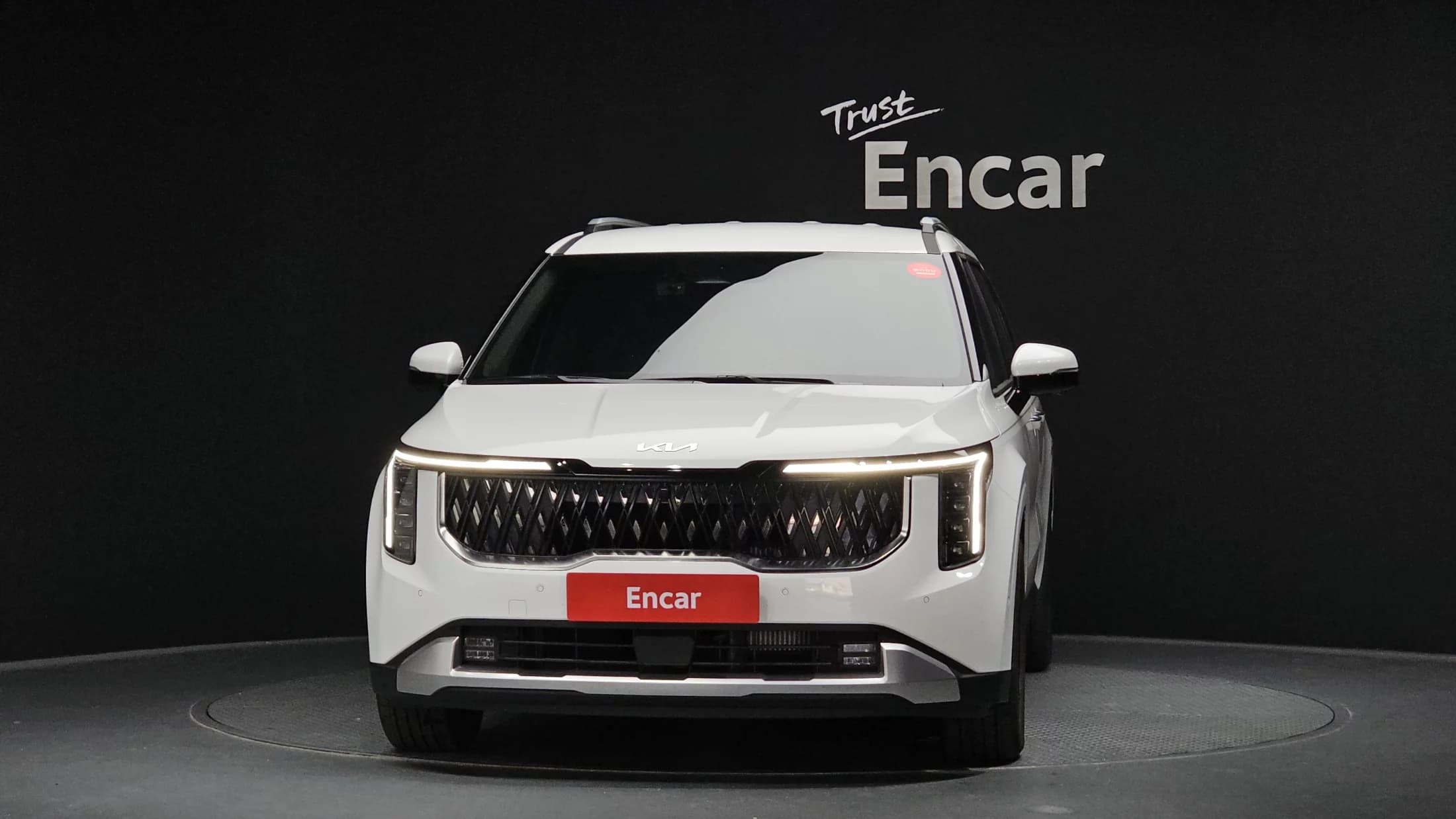 Kia Carnival 9-Seater Prestige, 2025 г. 3909 км. — фото 3